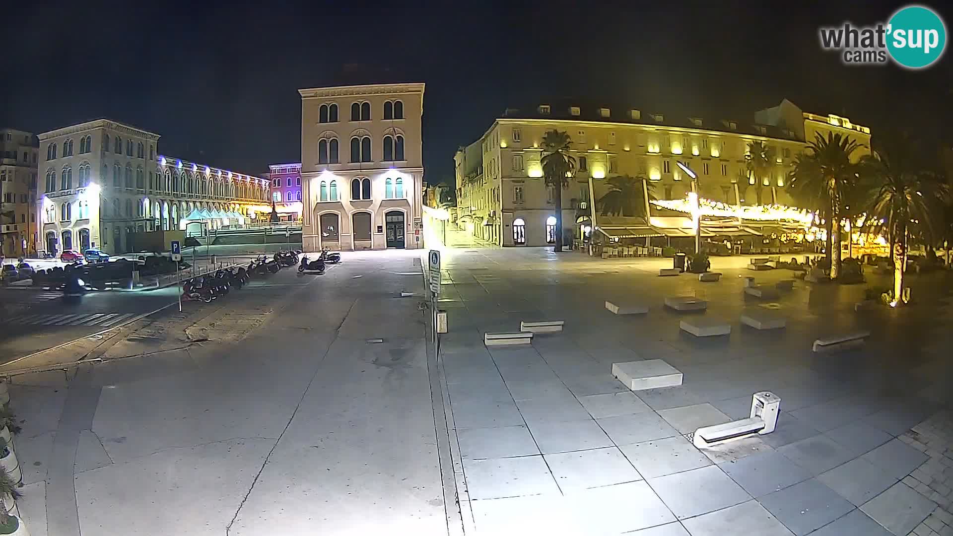 Webcam Split Riva – Prokurative | Trg Republike