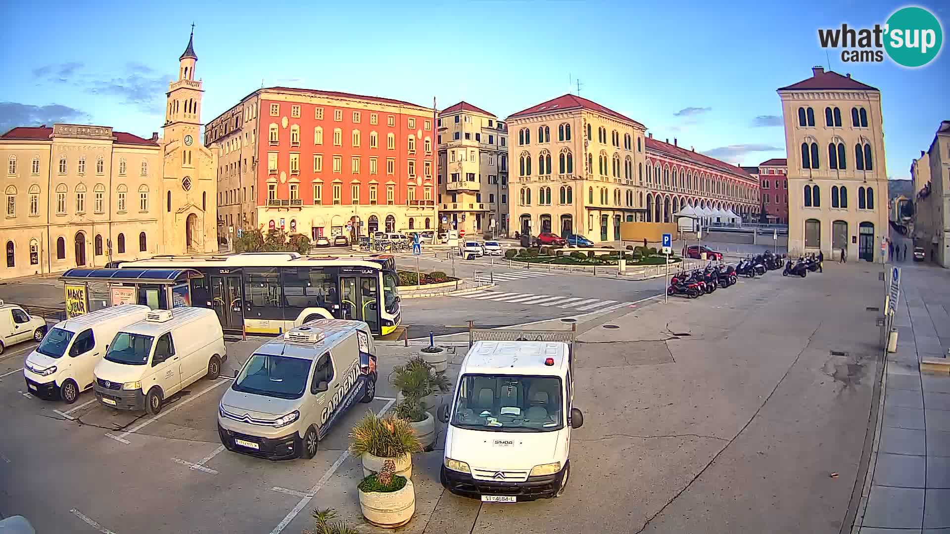 Webcam Spalato Riva – Prokurative | Piazza della Republika