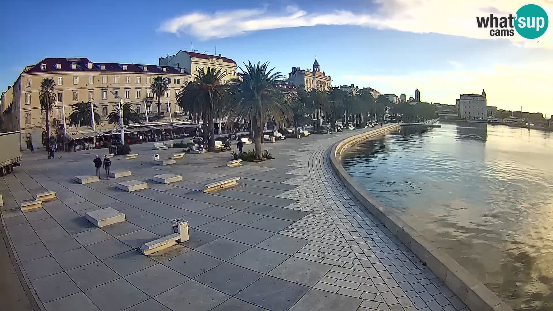 Webcam Split Riva – Prokurative | Trg Republike