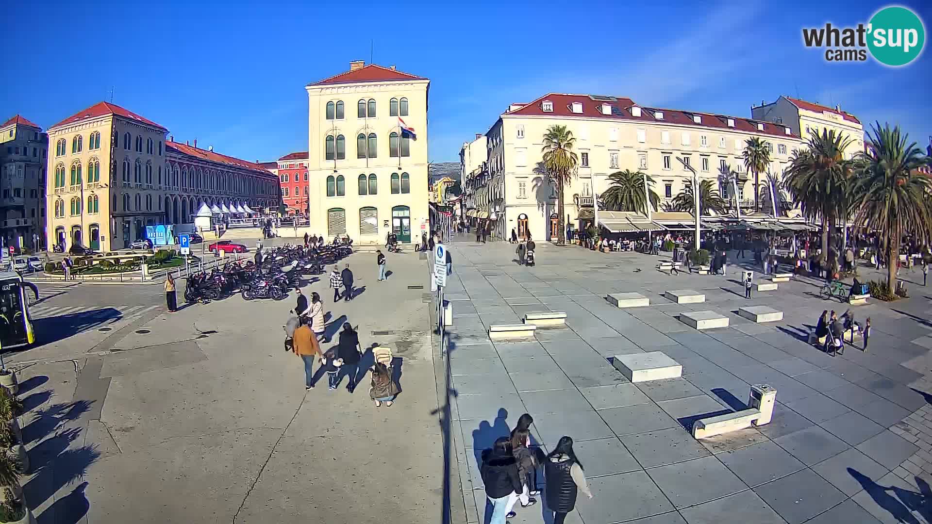 Webcam Split Riva – Prokurative | Trg Republike