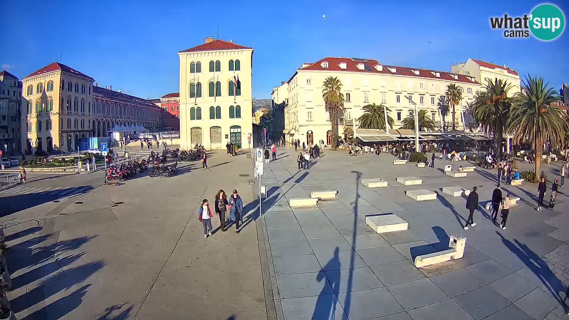 Webcam Split Riva – Prokurative | Trg Republike