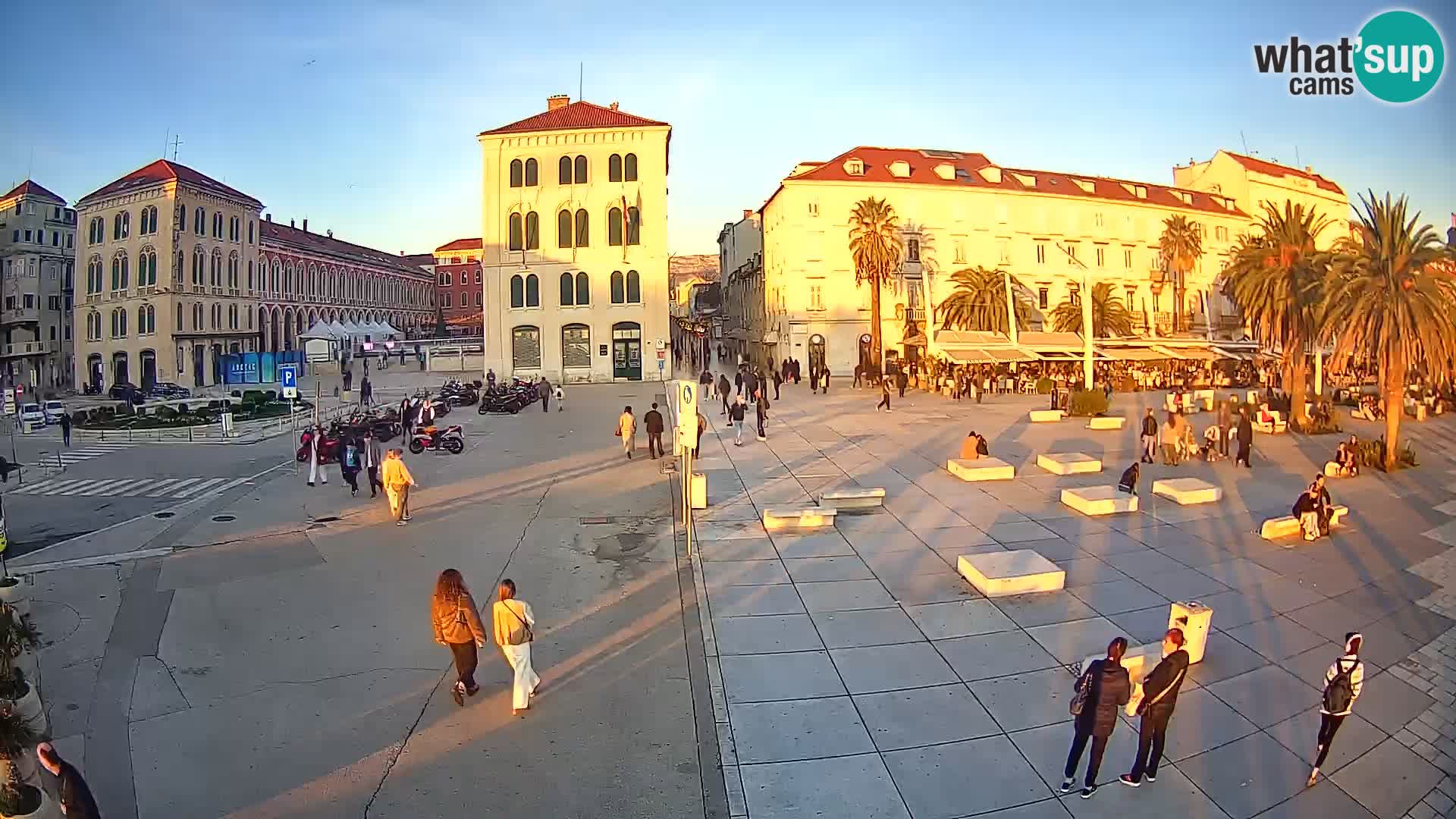 Webcam Split Riva – Prokurative | Trg Republike