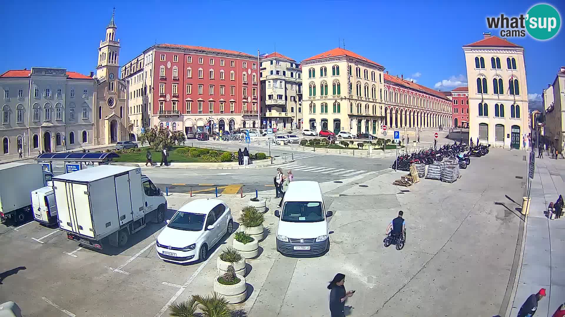 Webcam Split Riva – Prokurative | Trg Republike