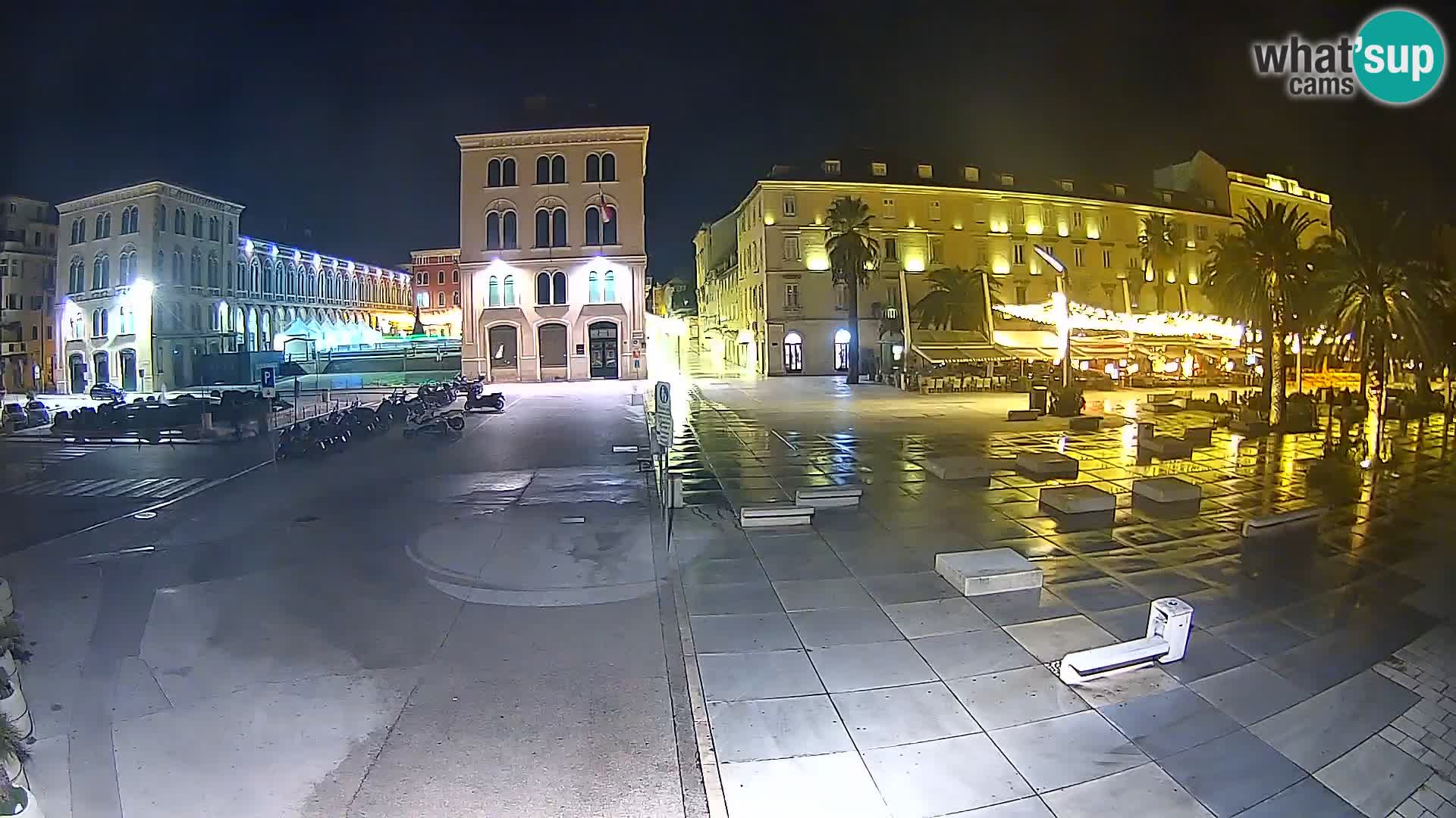 Webcam Split Riva – Prokurative | Trg Republike
