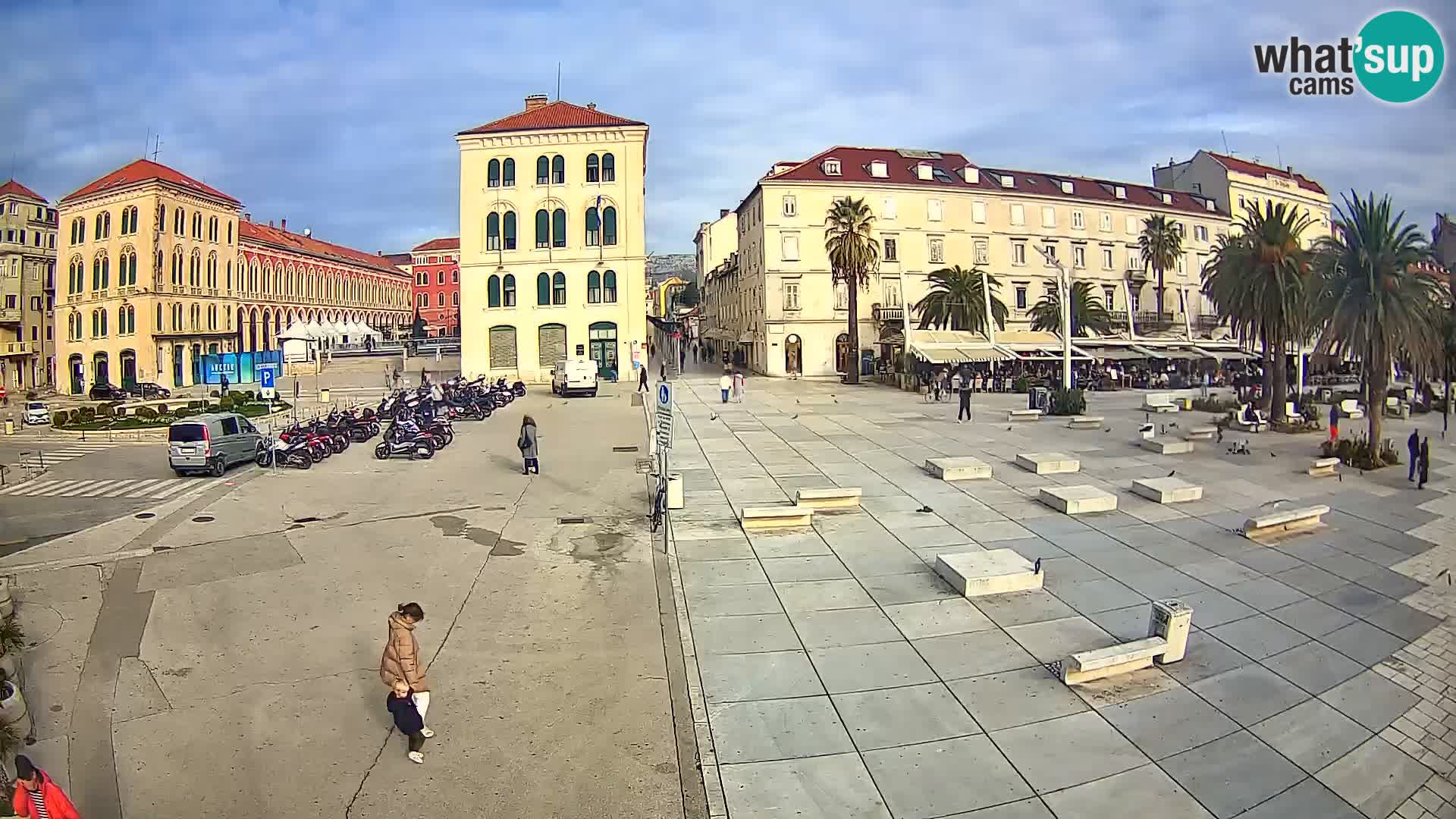 Webcam Split Riva – Prokurative | Trg Republike