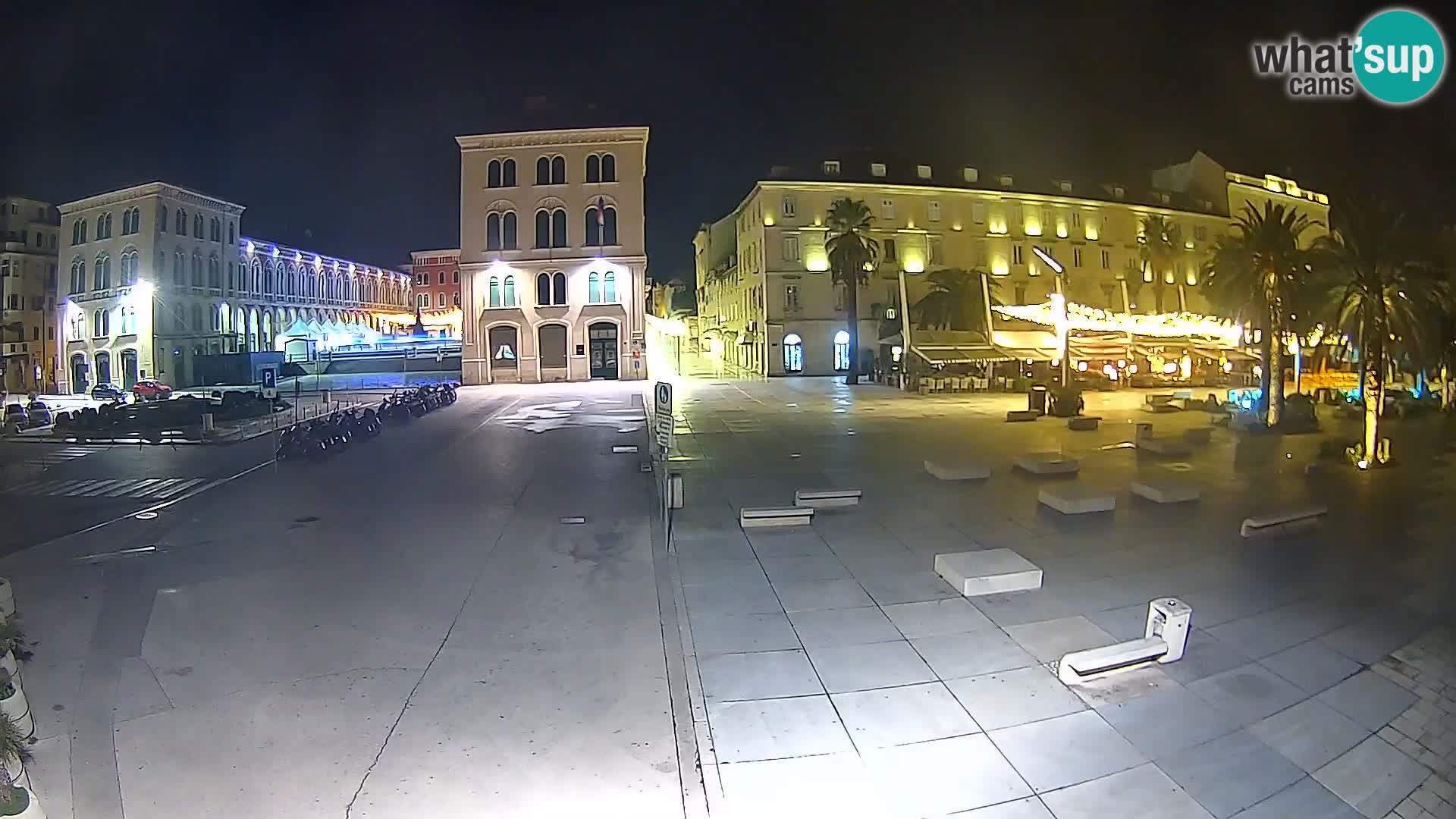 Webcam Split Riva – Prokurative | Trg Republike