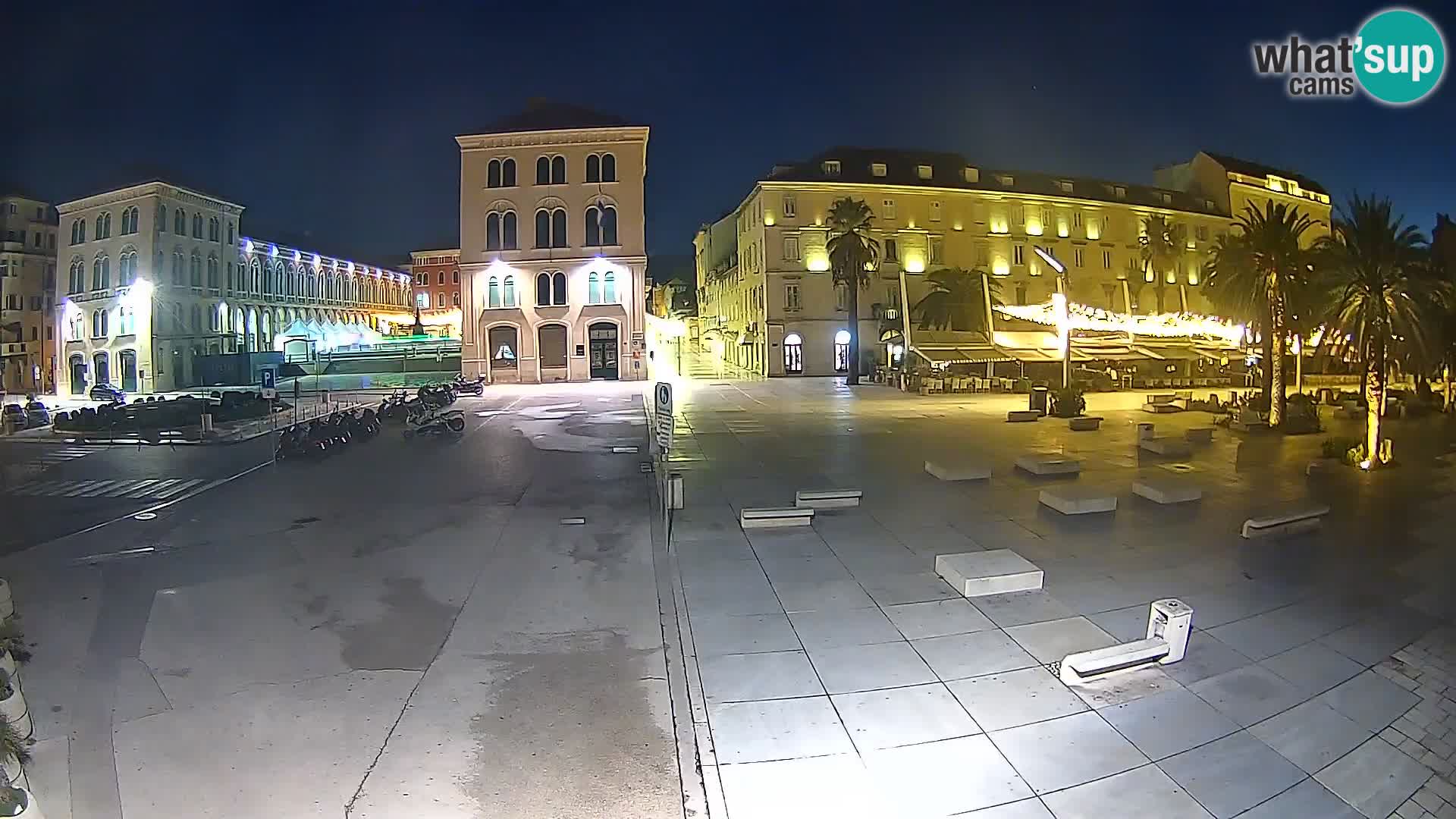 Webcam Split Riva – Prokurative | Trg Republike