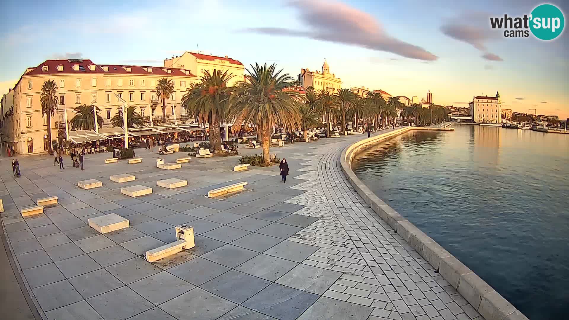 Webcam Split Riva – Prokurative | Trg Republike