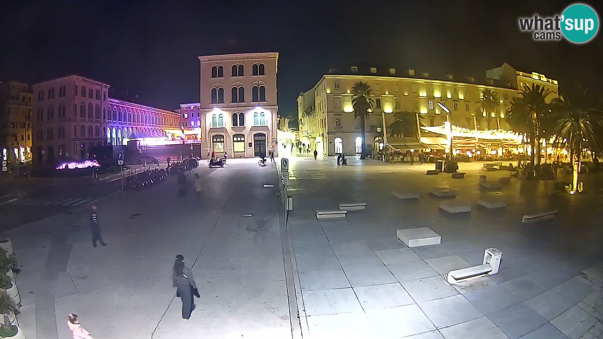 Webcam Split Riva – Prokurative | Trg Republike