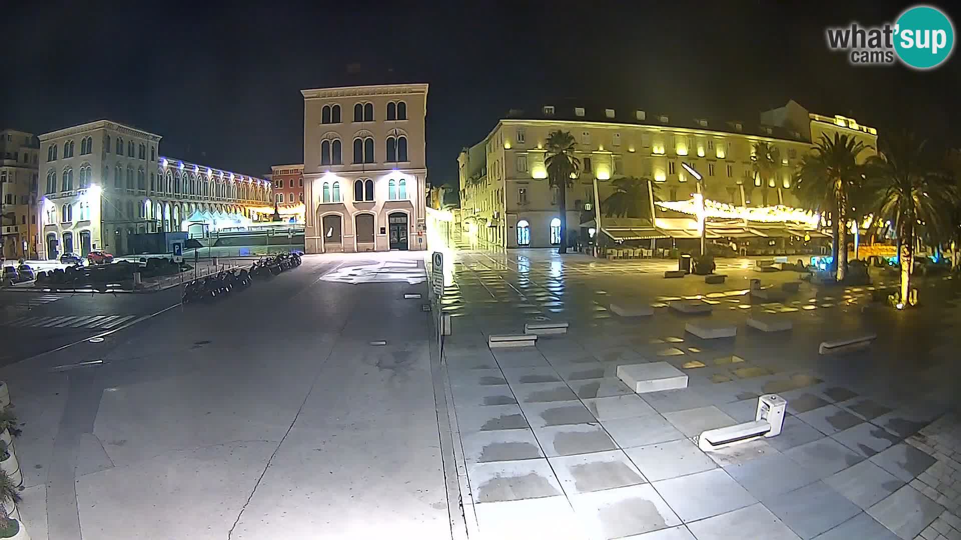 Webcam Split Riva – Prokurative | Trg Republike