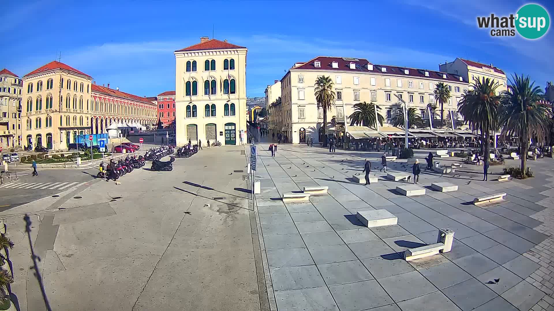 Webcam Split Riva – Prokurative | Trg Republike
