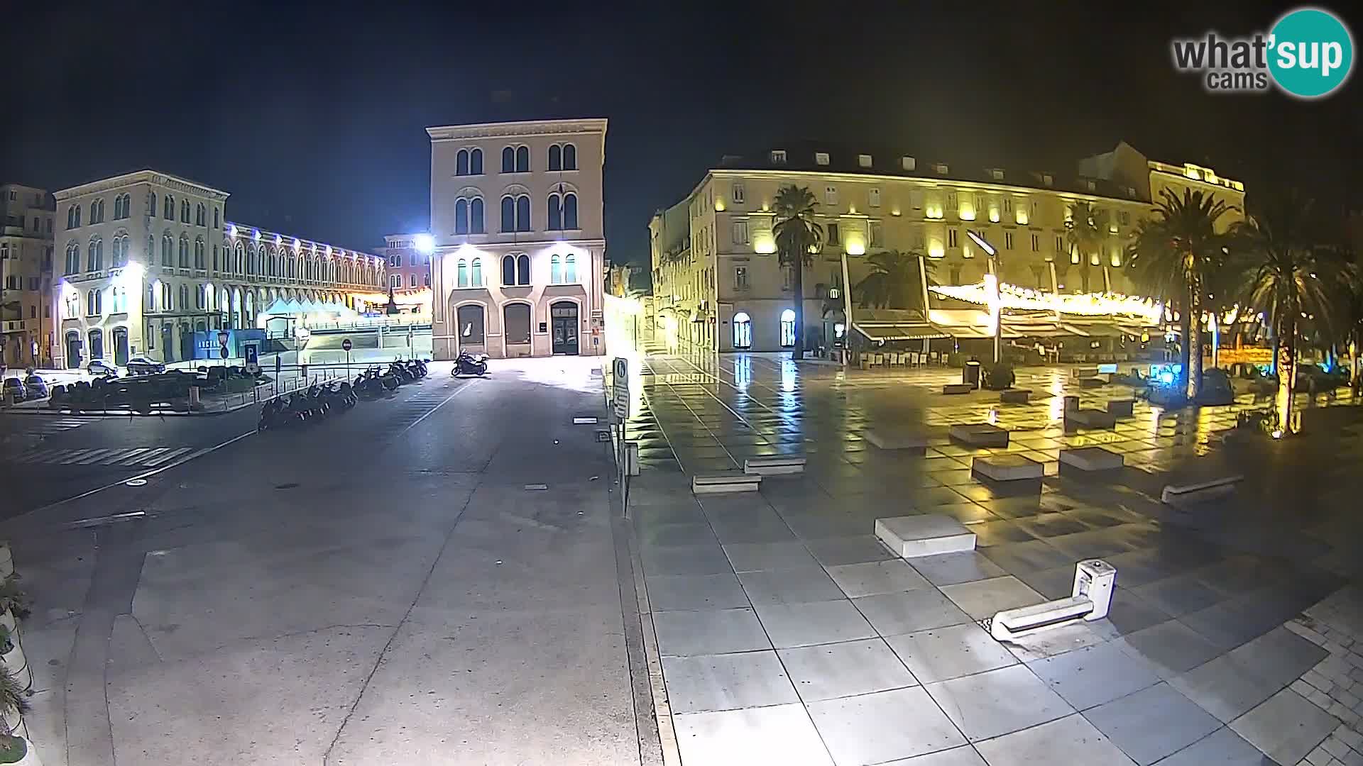 Webcam Split Riva – Prokurative | Trg Republike