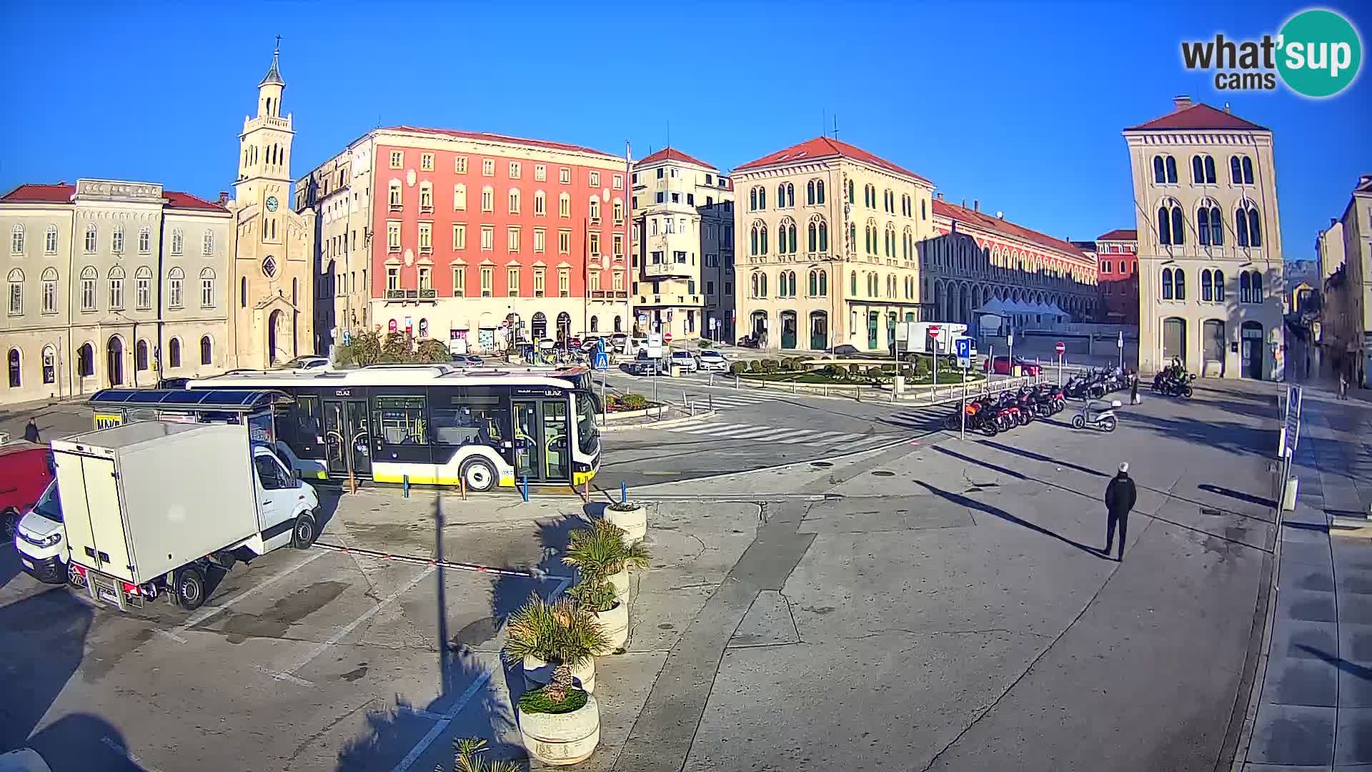 Webcam Split Riva – Prokurative | Trg Republike