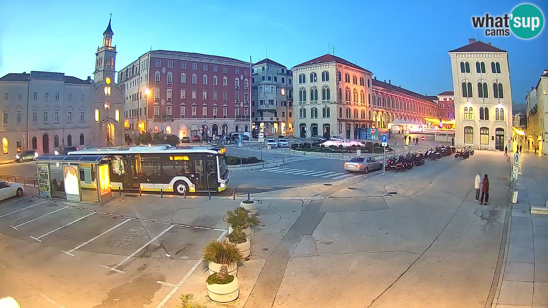 Live kamera Split Riva – Prokurative | Trg Republike