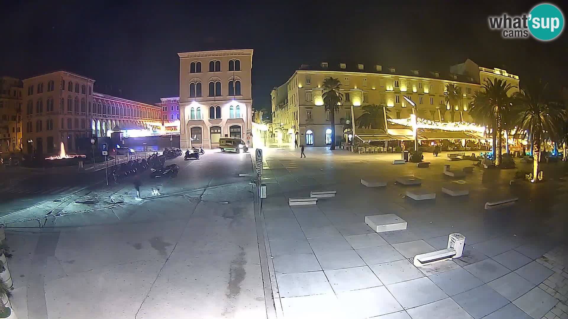 Webcam Split Riva – Prokurative | Trg Republike