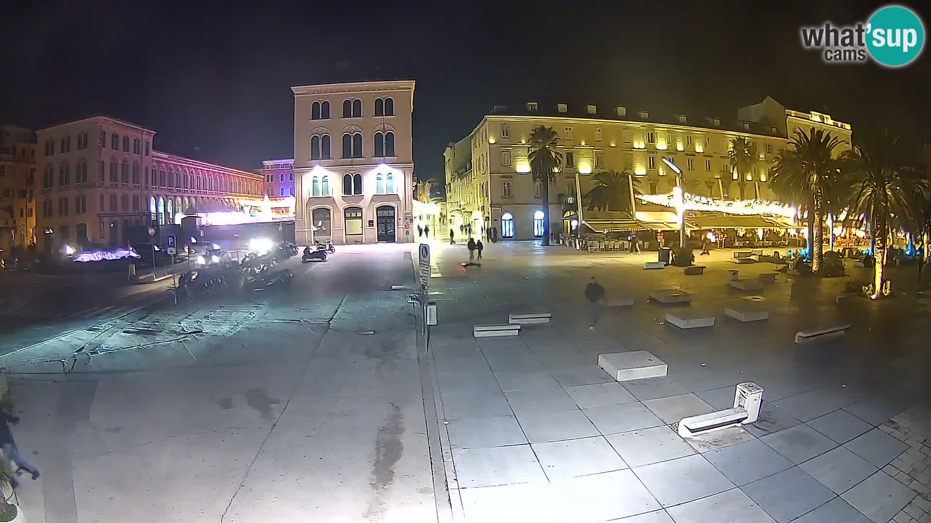 Webcam Split Riva – Prokurative | Trg Republike