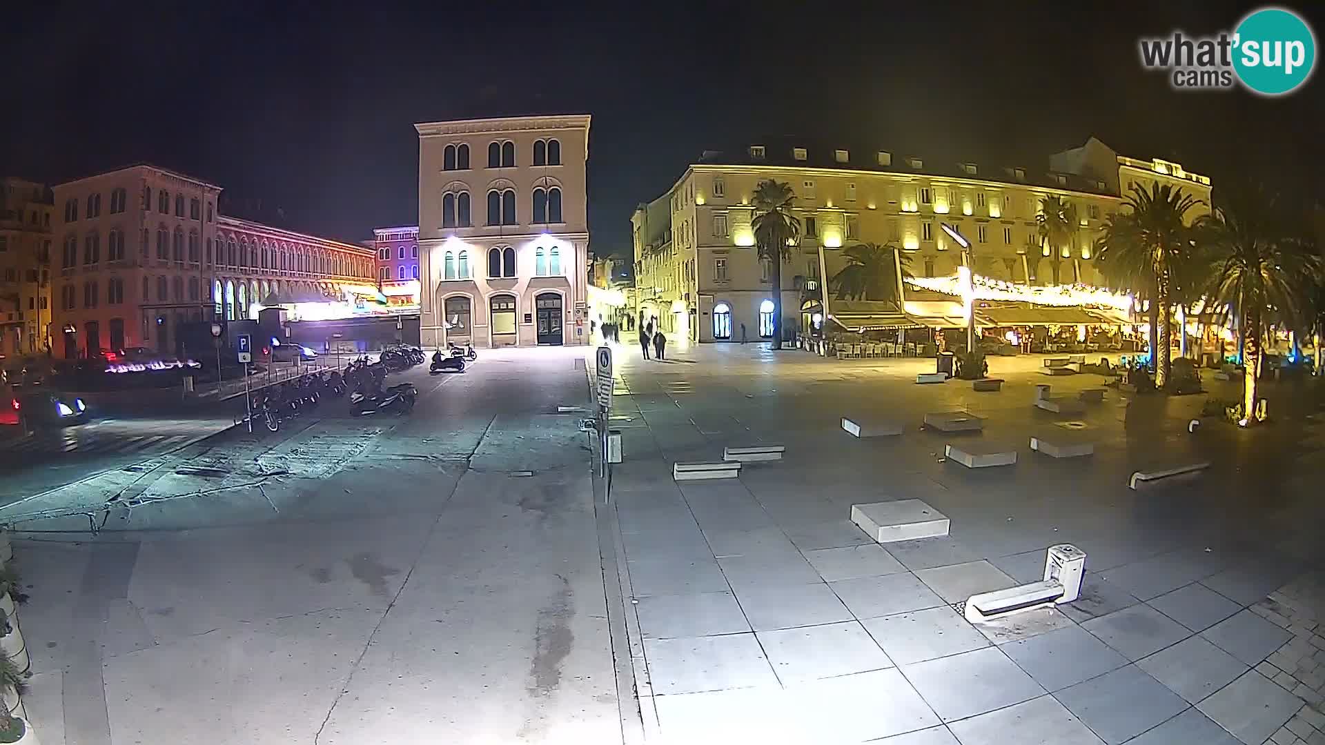 Webcam Split Riva – Prokurative | Trg Republike