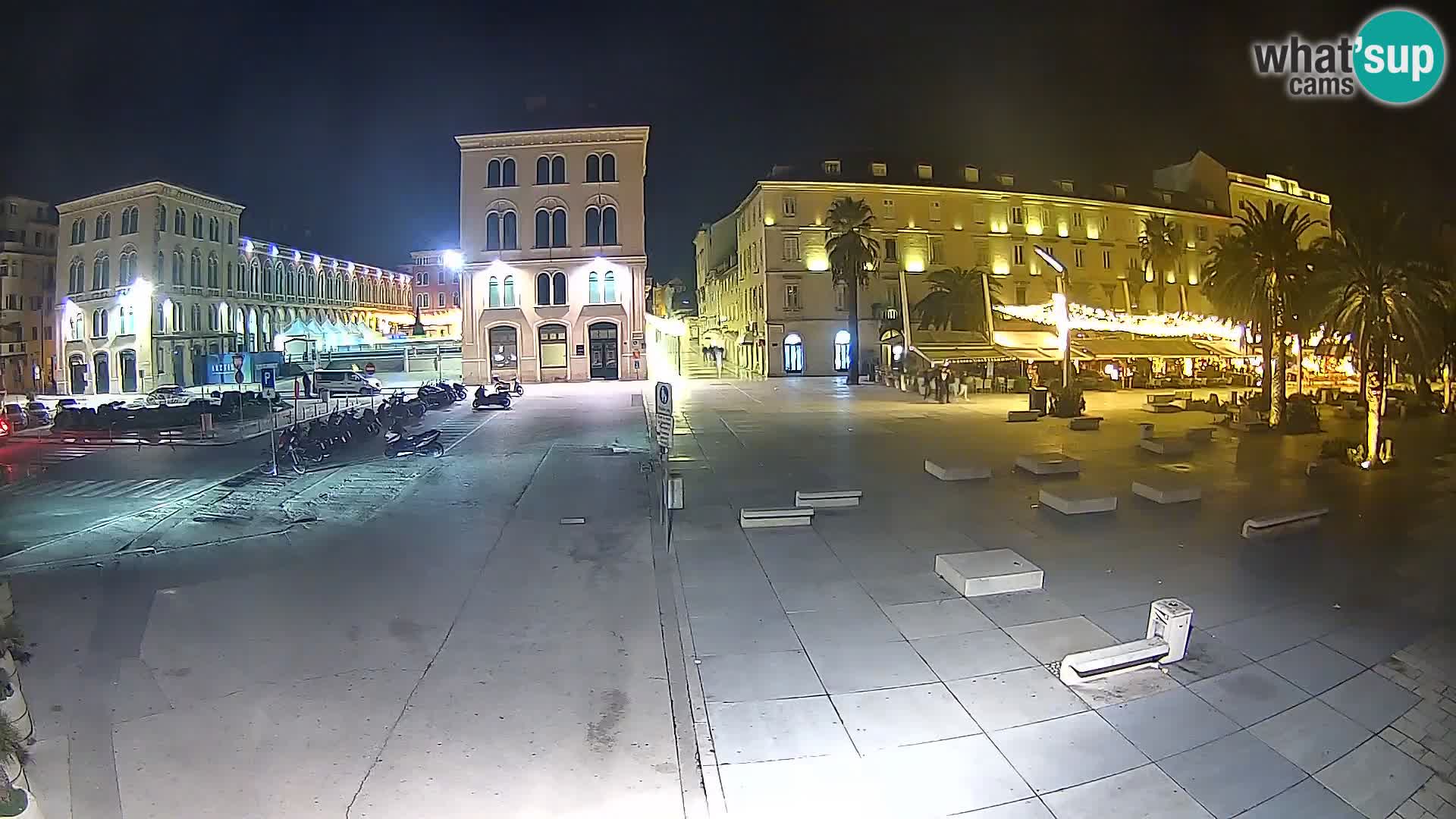 Webcam Split Riva – Prokurative | Trg Republike