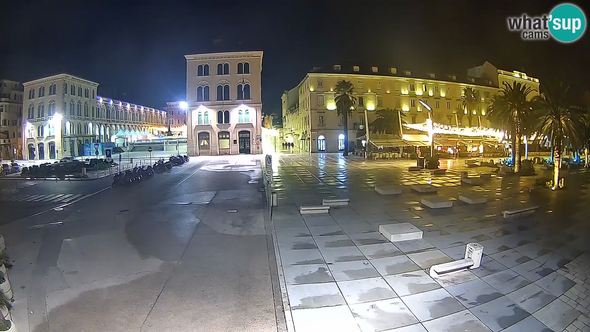 Webcam Split Riva – Prokurative | Trg Republike