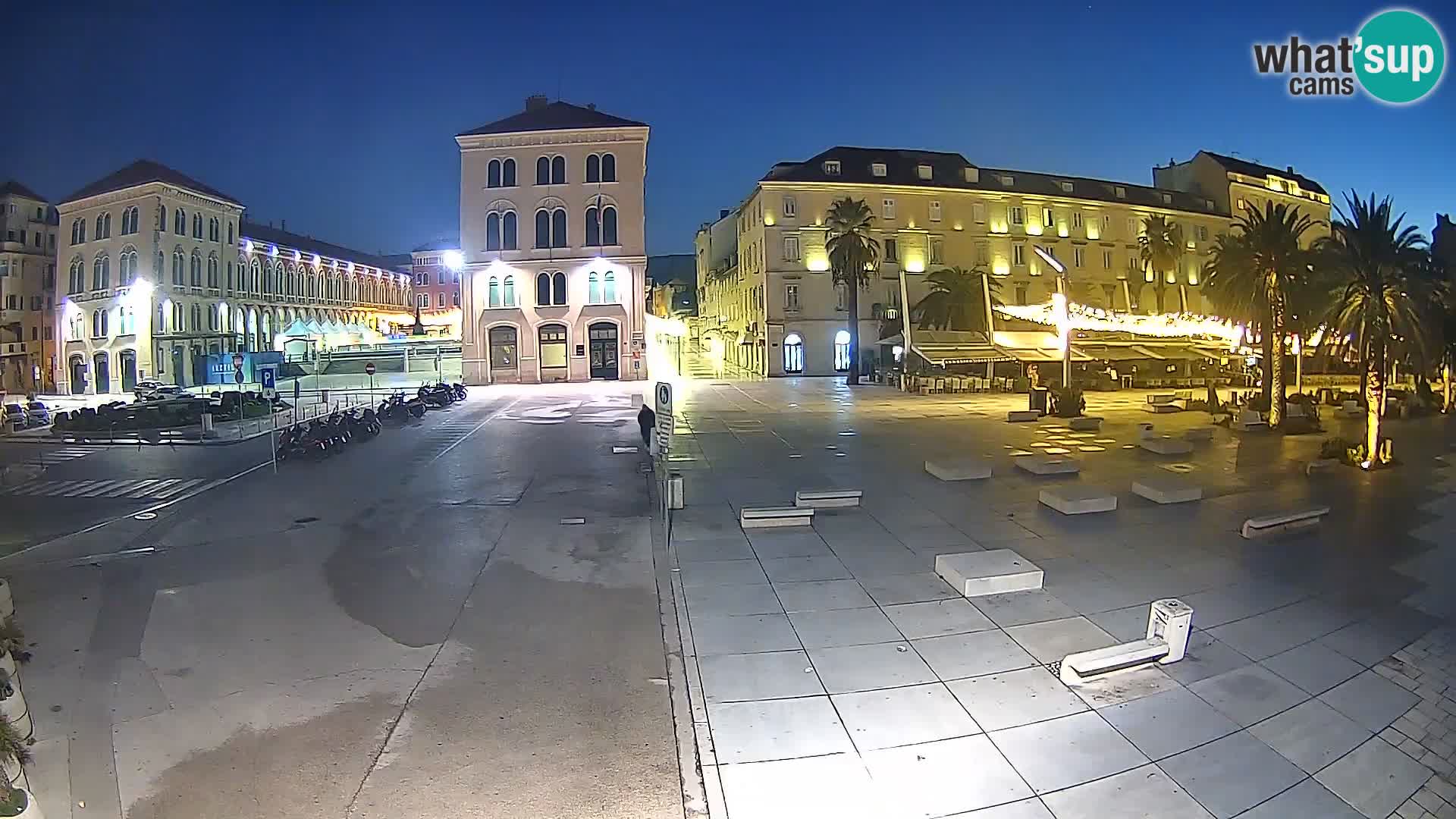 Webcam Split Riva – Prokurative | Trg Republike