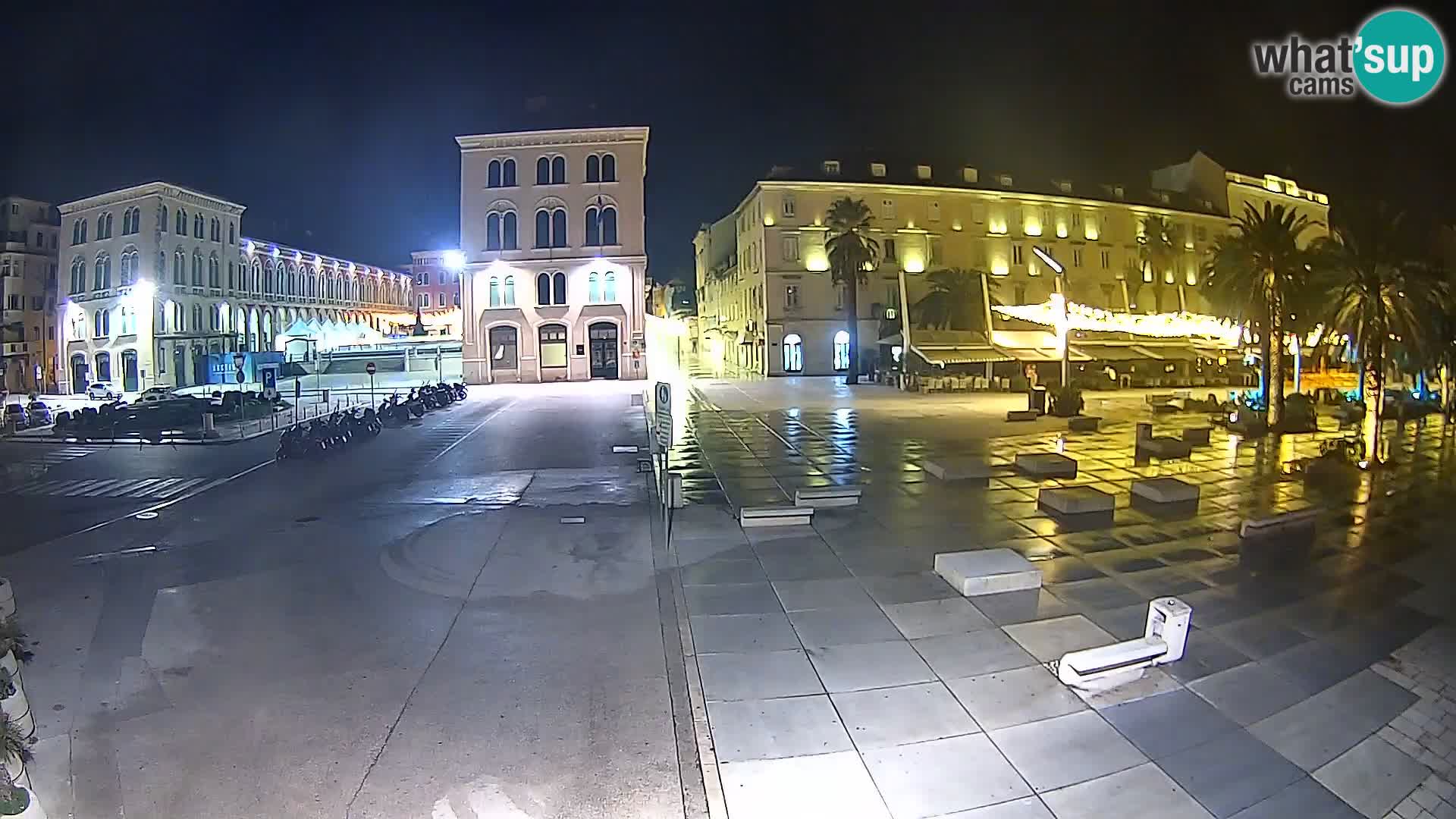 Webcam Split Riva – Prokurative | Trg Republike