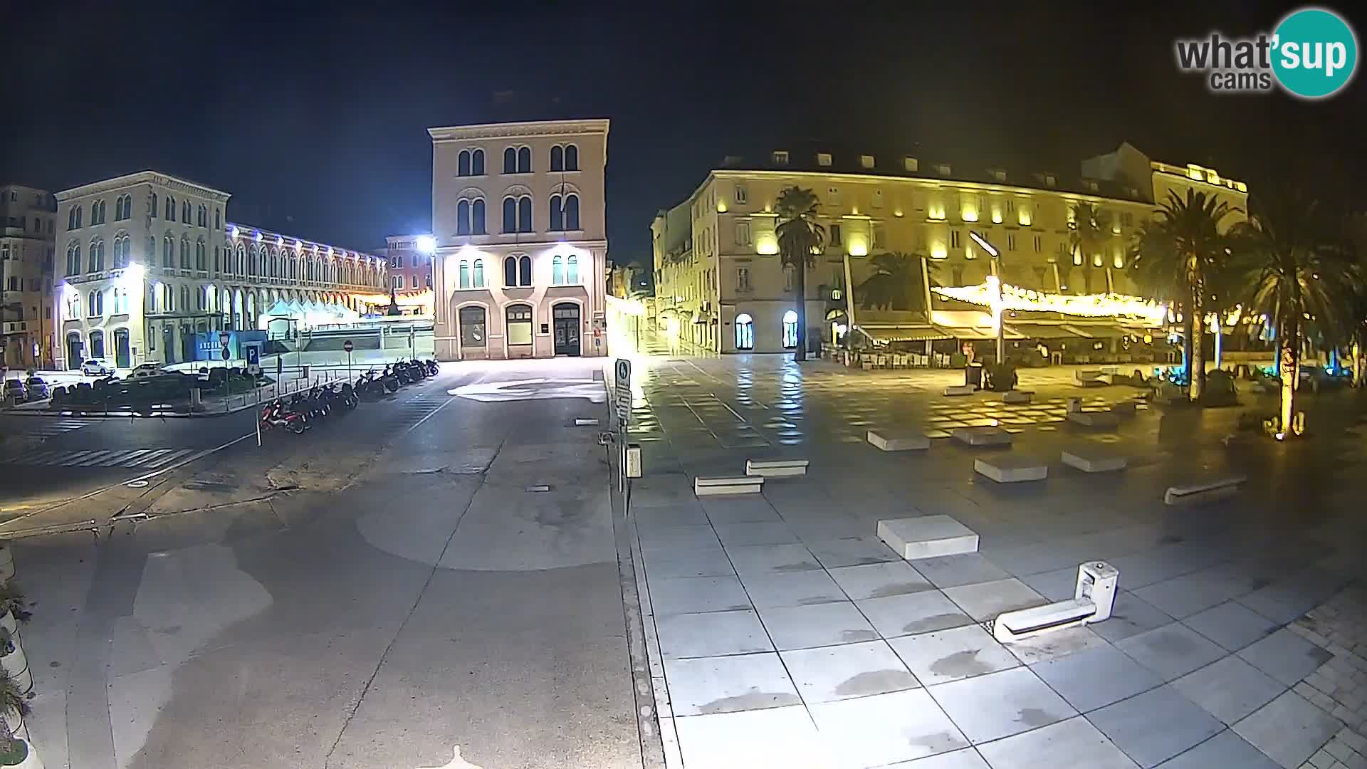 Webcam Split Riva – Prokurative | Trg Republike