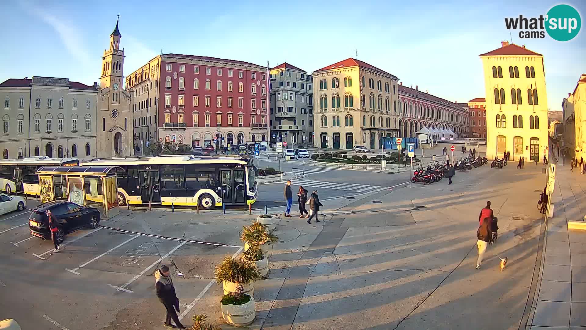 Webcam Split Riva – Prokurative | Trg Republike