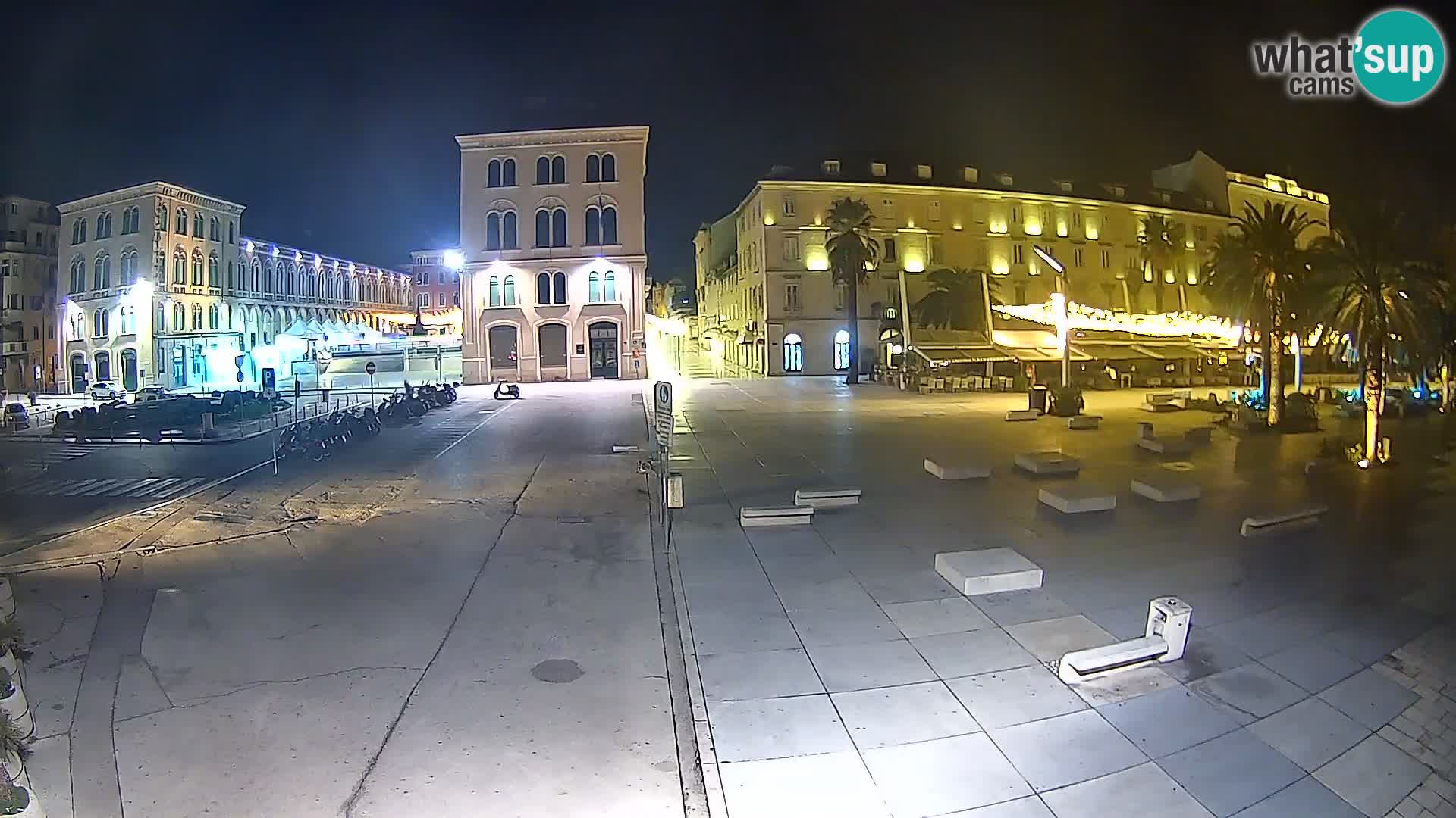 Webcam Split Riva – Prokurative | Trg Republike