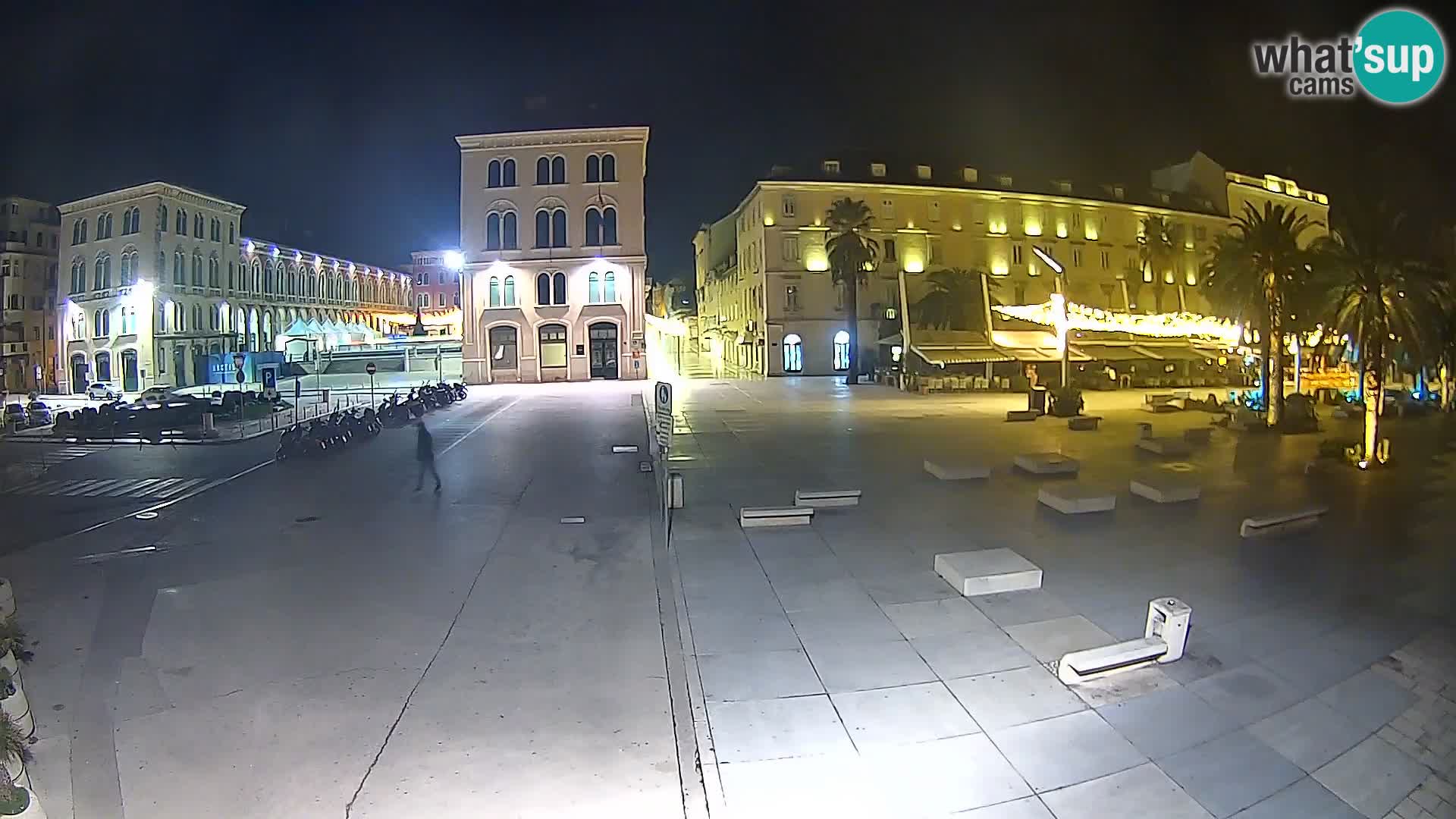 Webcam Split Riva – Prokurative | Trg Republike
