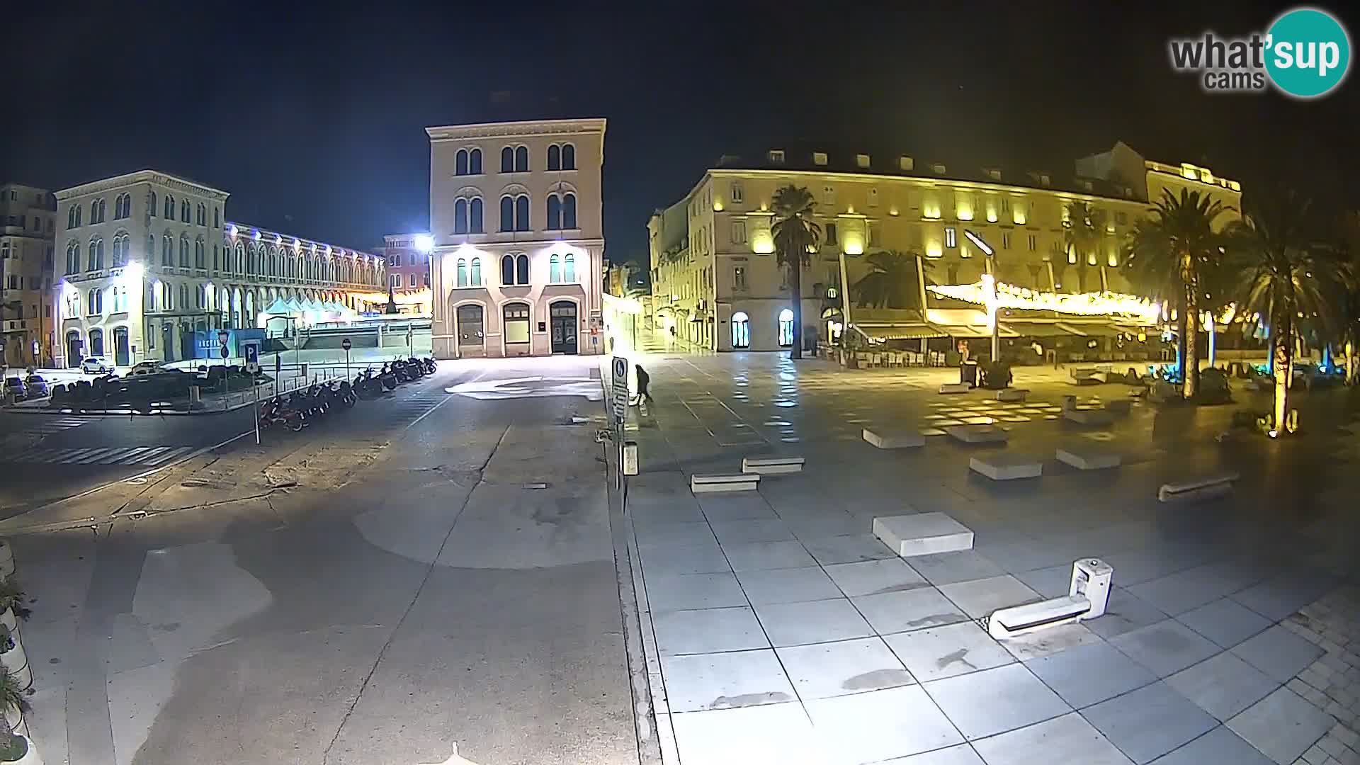Webcam Split Riva – Prokurative | Trg Republike