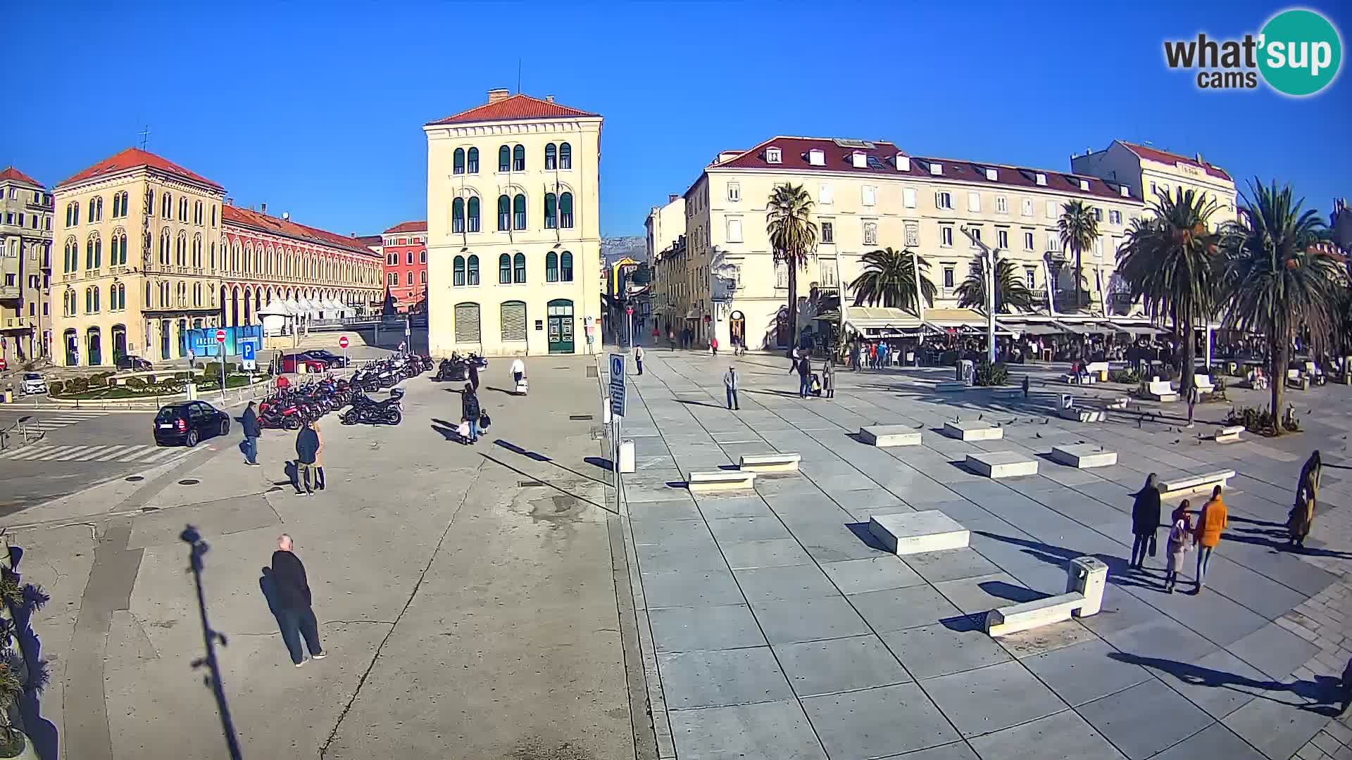 Webcam Split Riva – Prokurative | Trg Republike