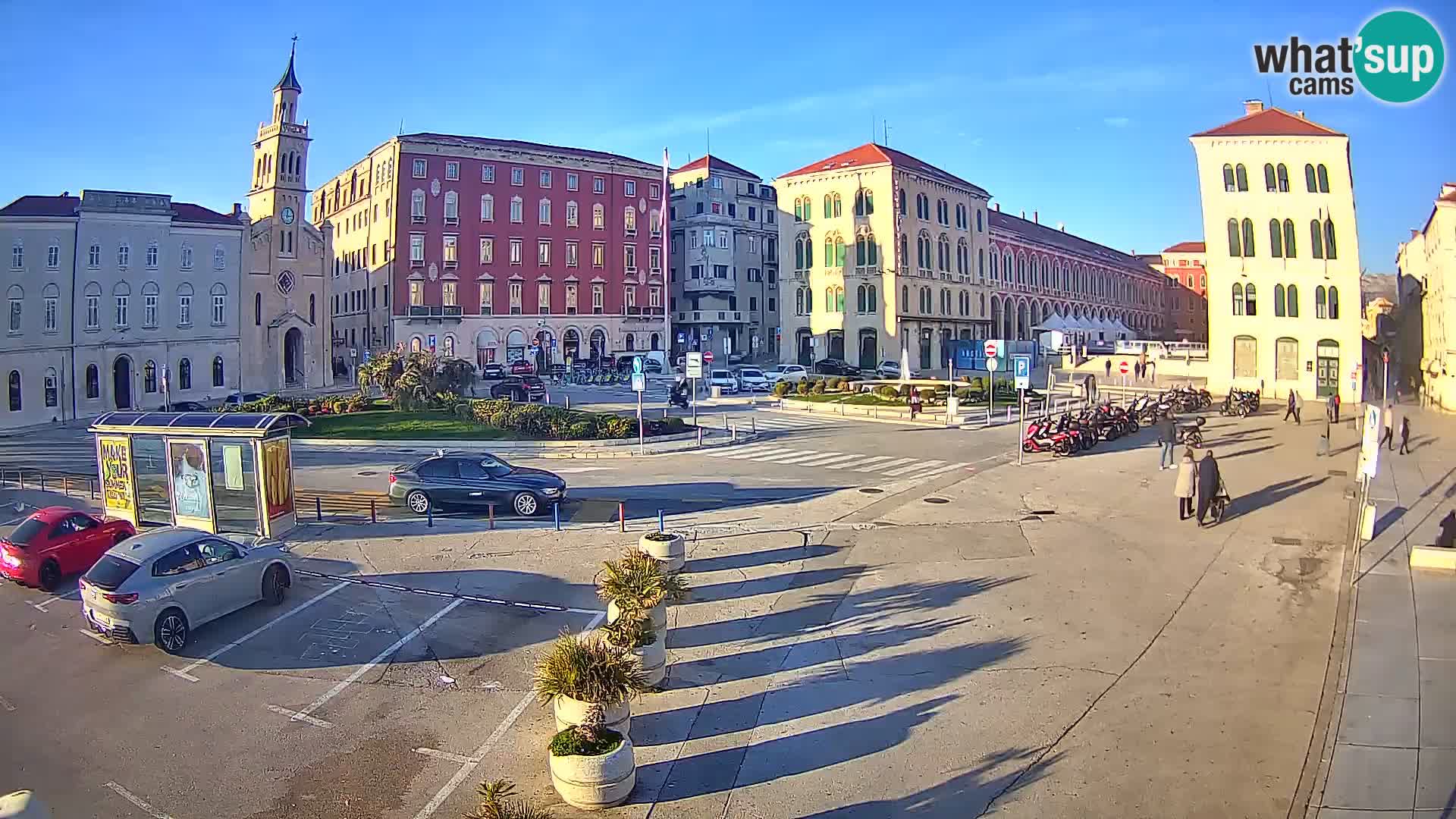 Webcam Split Riva – Prokurative | Trg Republike