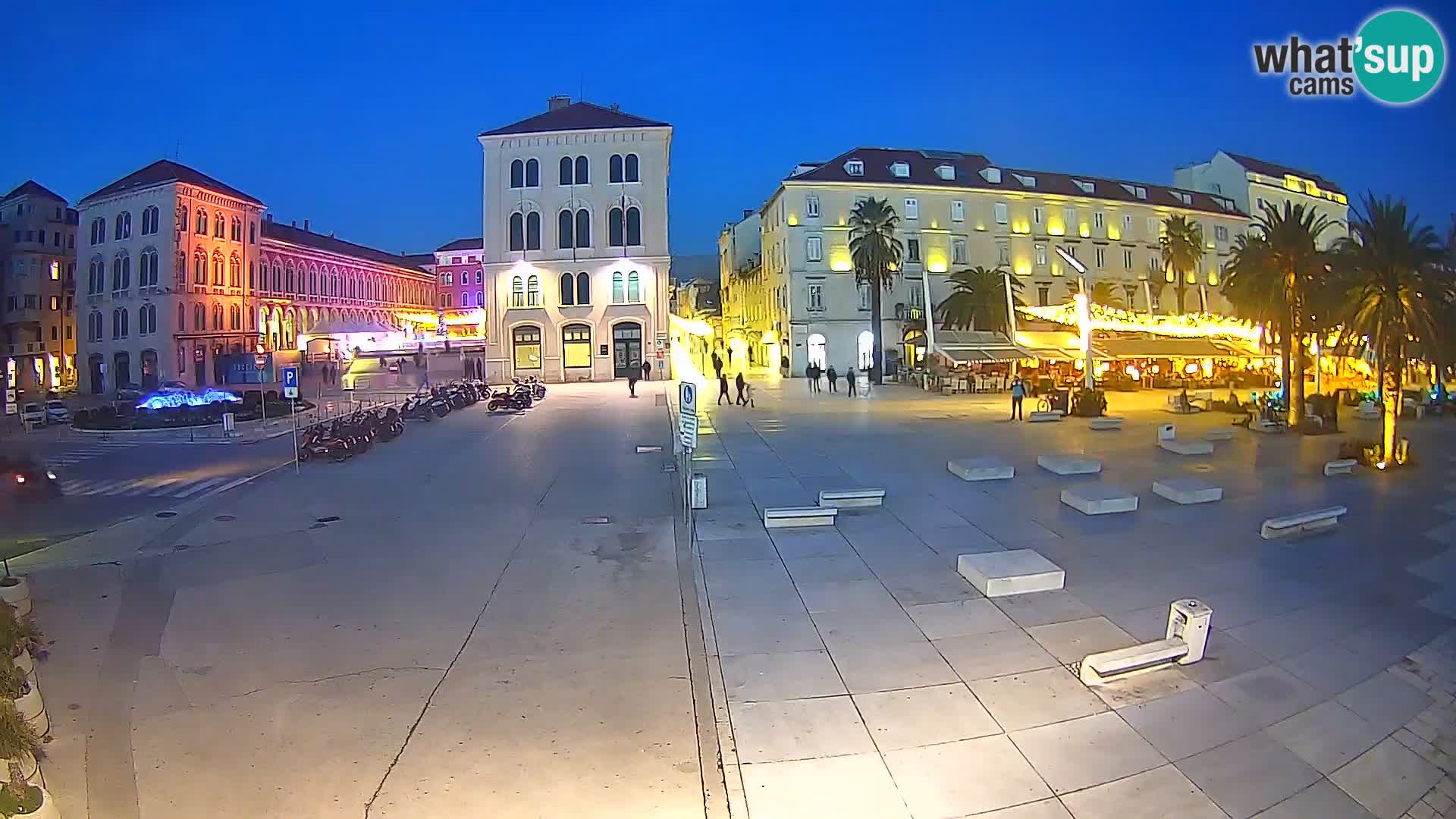 Webcam Split Riva – Prokurative | Trg Republike