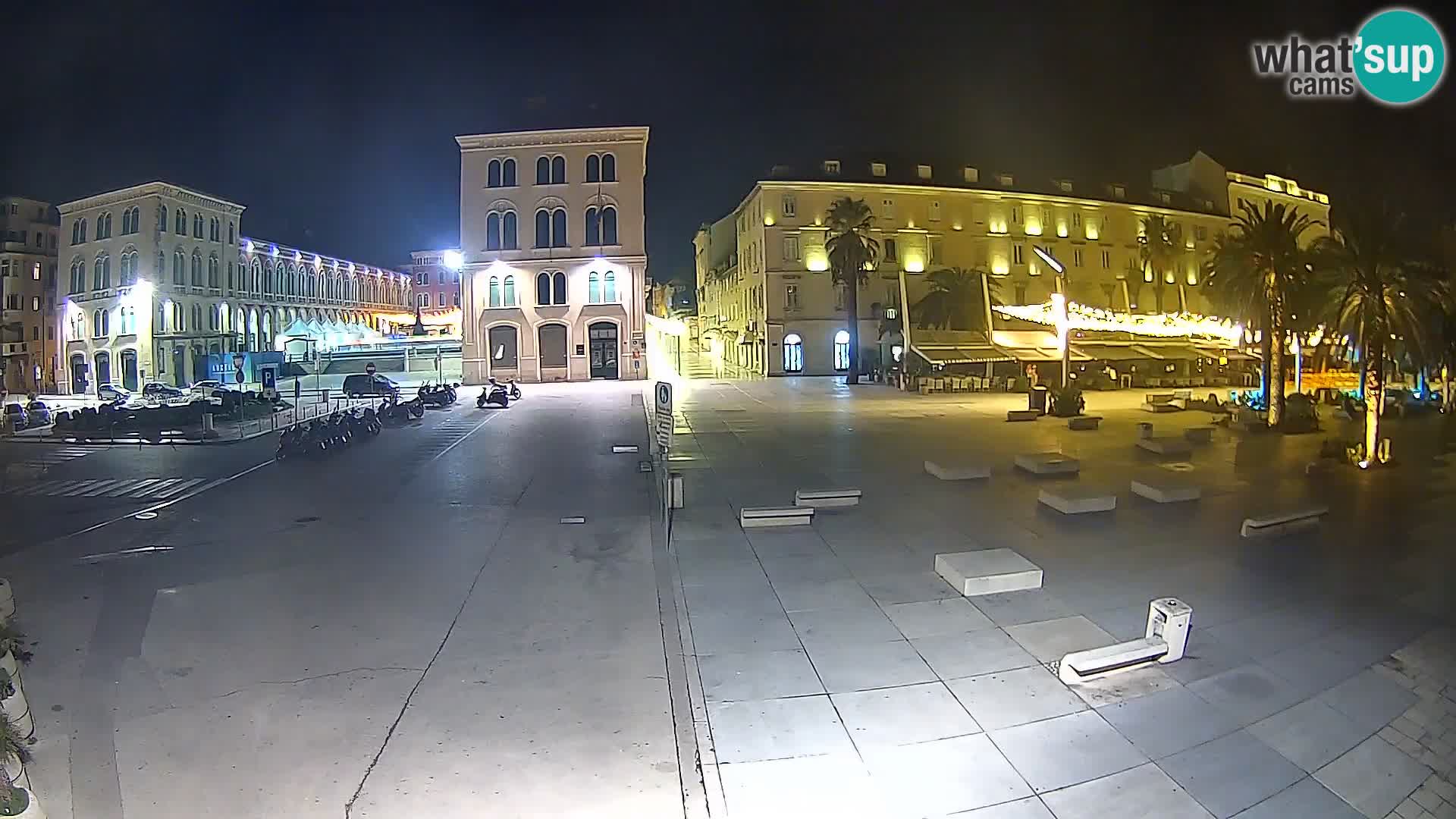 Webcam Split Riva – Prokurative | Trg Republike