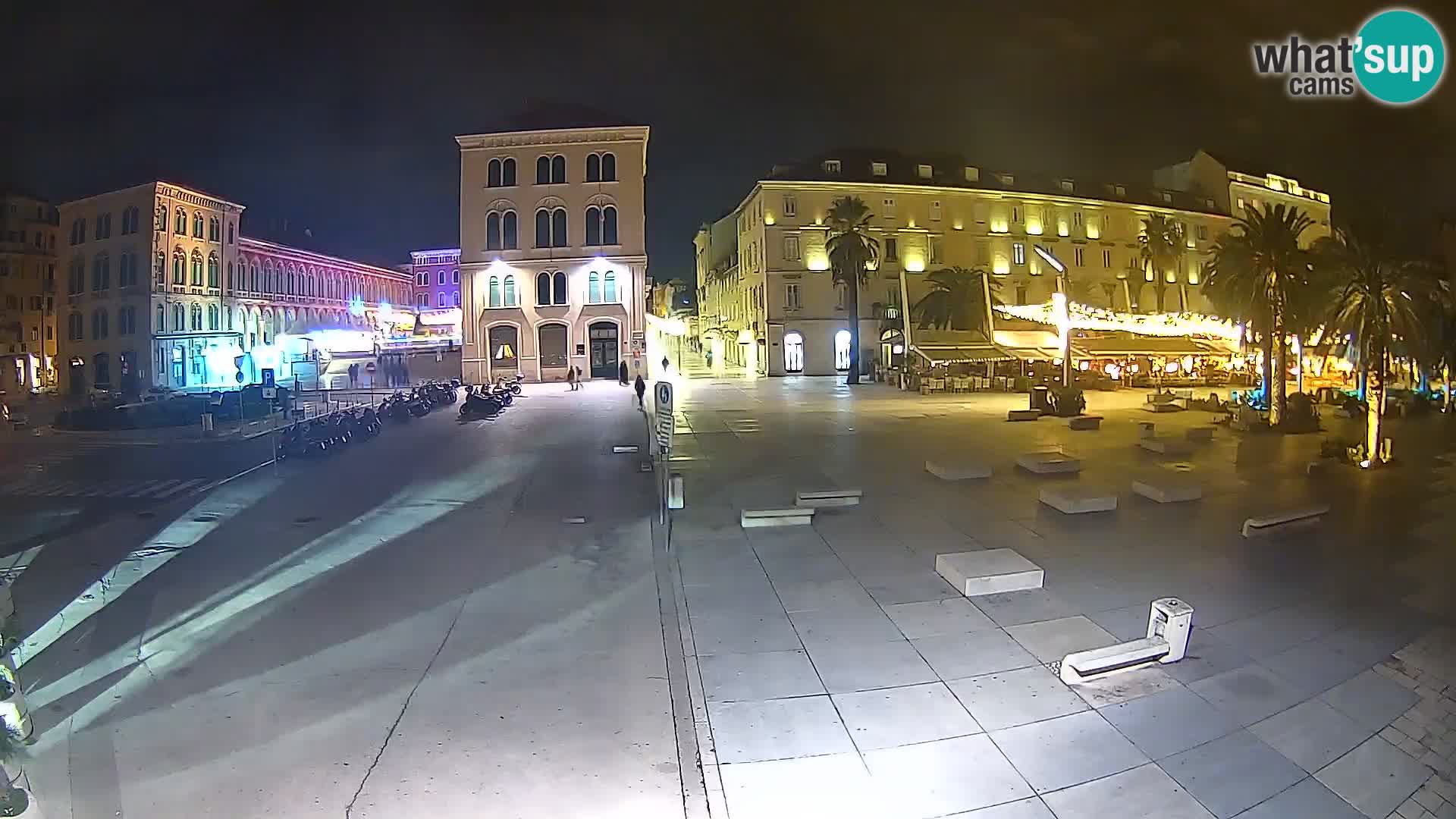 Webcam Split Riva – Prokurative | Trg Republike