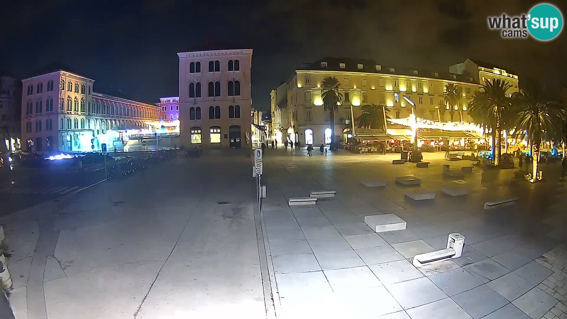 Webcam Split Riva – Prokurative | Trg Republike