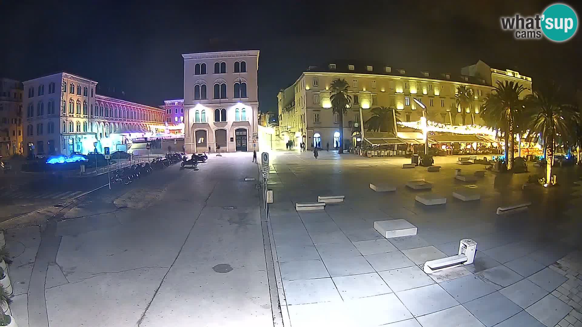 Webcam Split Riva – Prokurative | Trg Republike