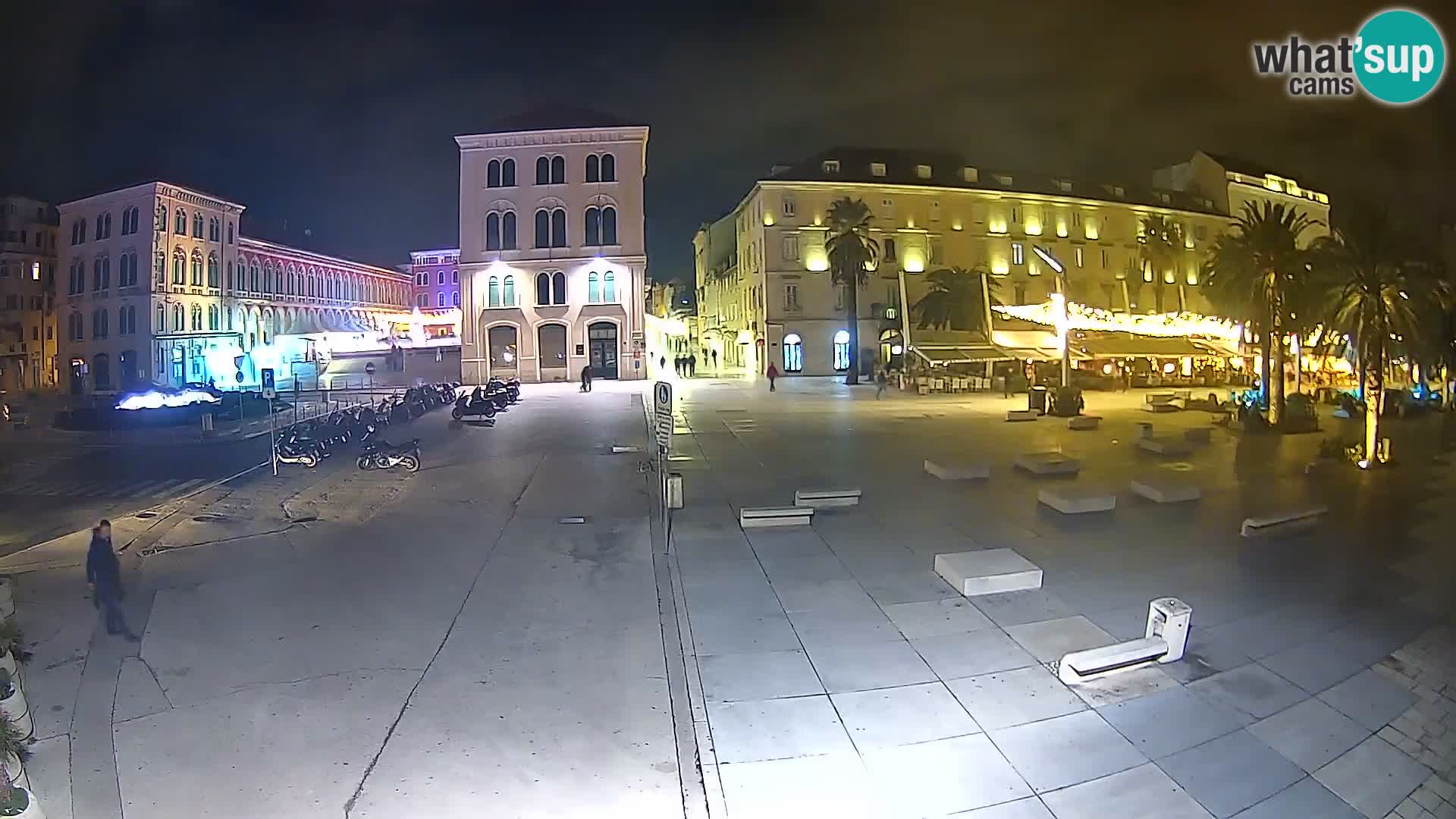 Webcam Split Riva – Prokurative | Trg Republike