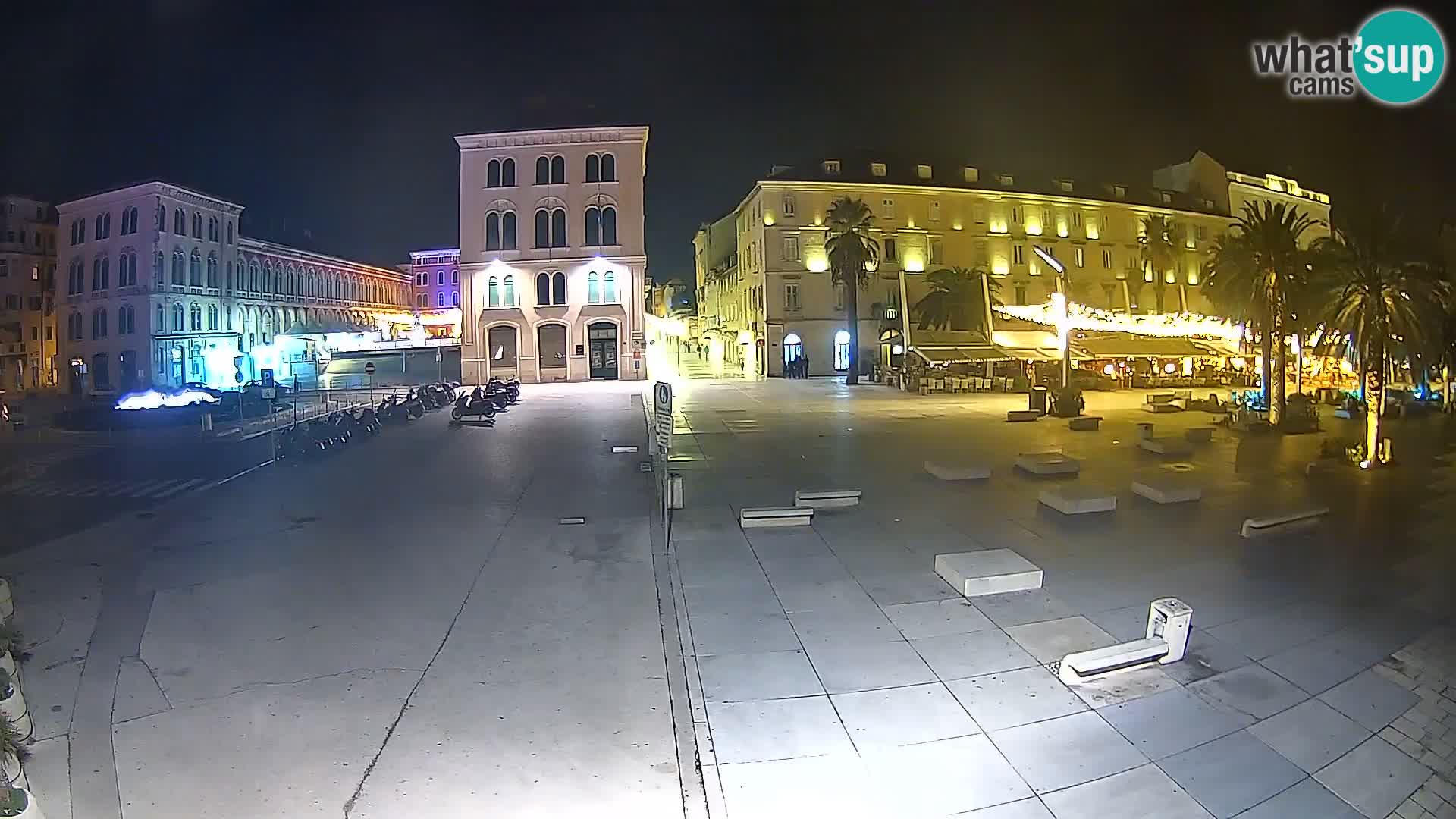Webcam Split Riva – Prokurative | Trg Republike