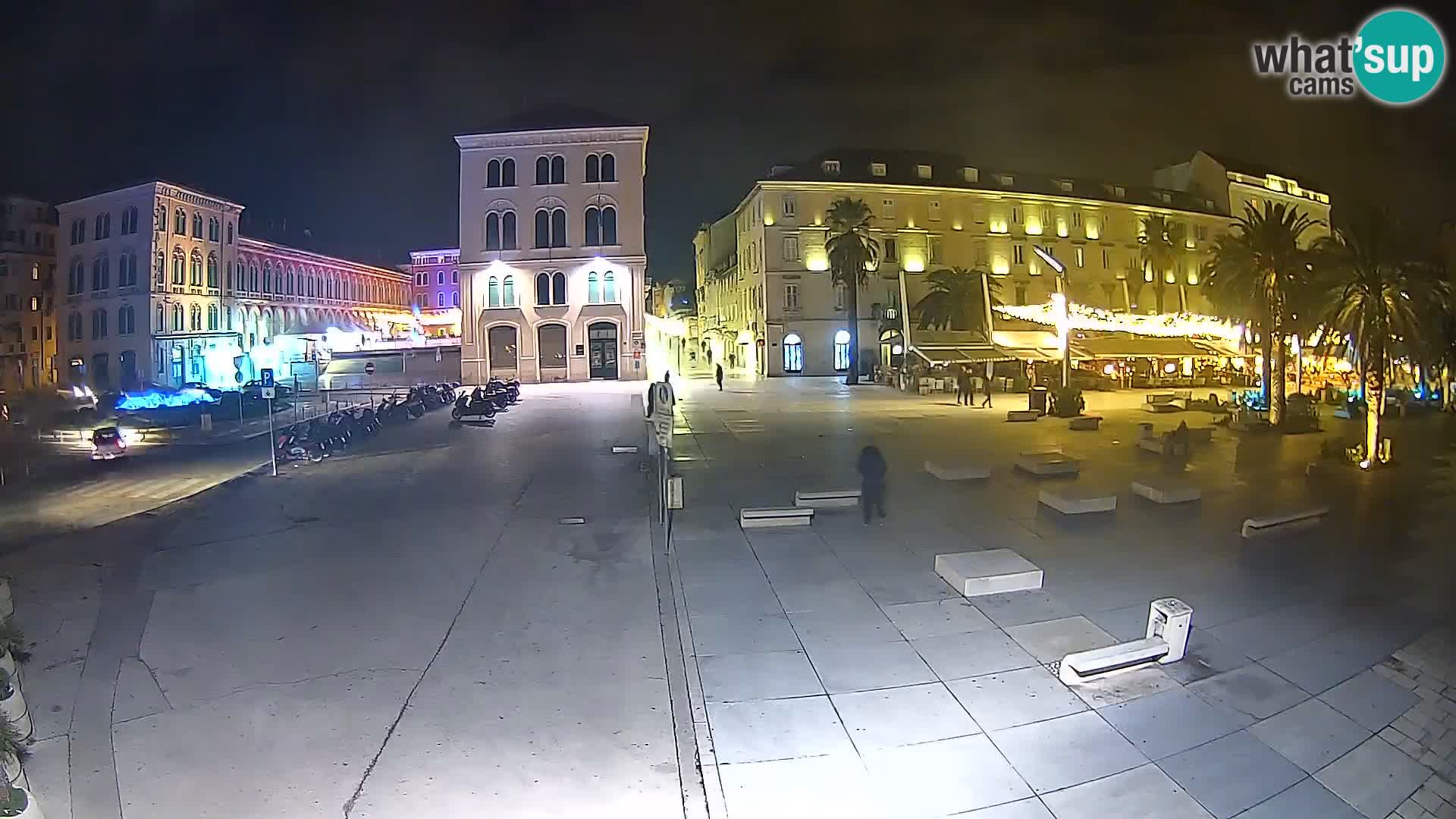 Webcam Split Riva – Prokurative | Trg Republike
