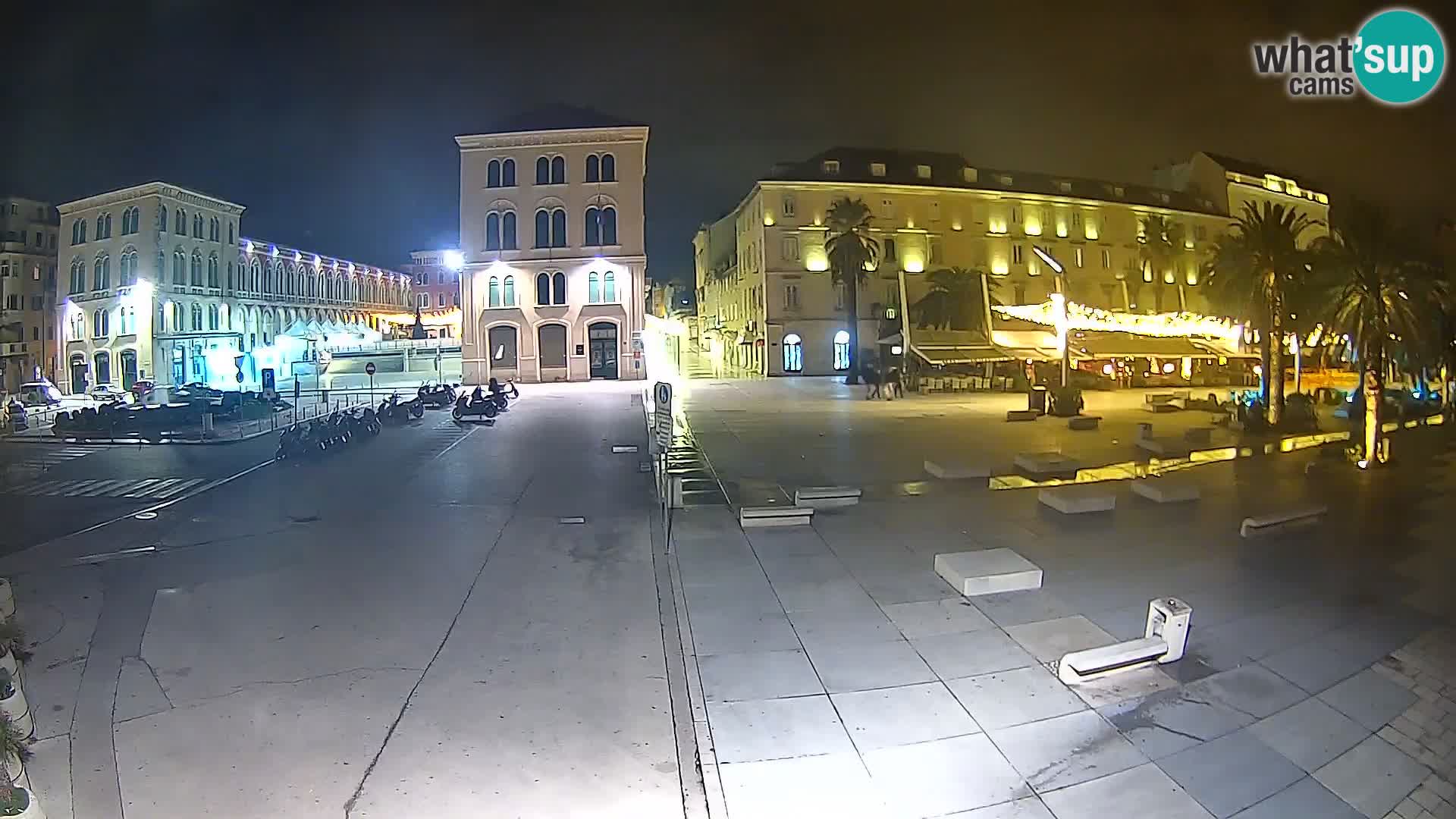 Webcam Split Riva – Prokurative | Trg Republike