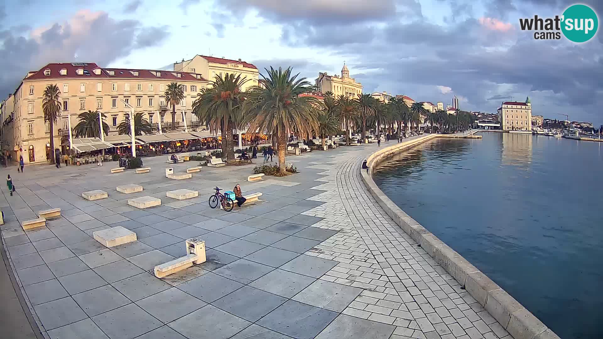 Webcam Split Riva – Prokurative | Trg Republike