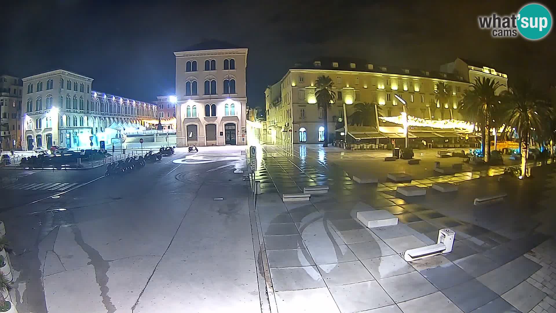 Webcam Split Riva – Prokurative | Trg Republike