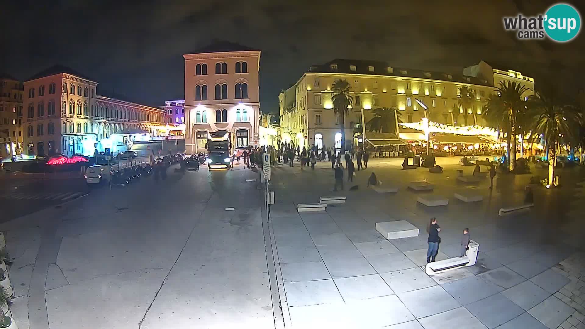 Webcam Split Riva – Prokurative | Trg Republike