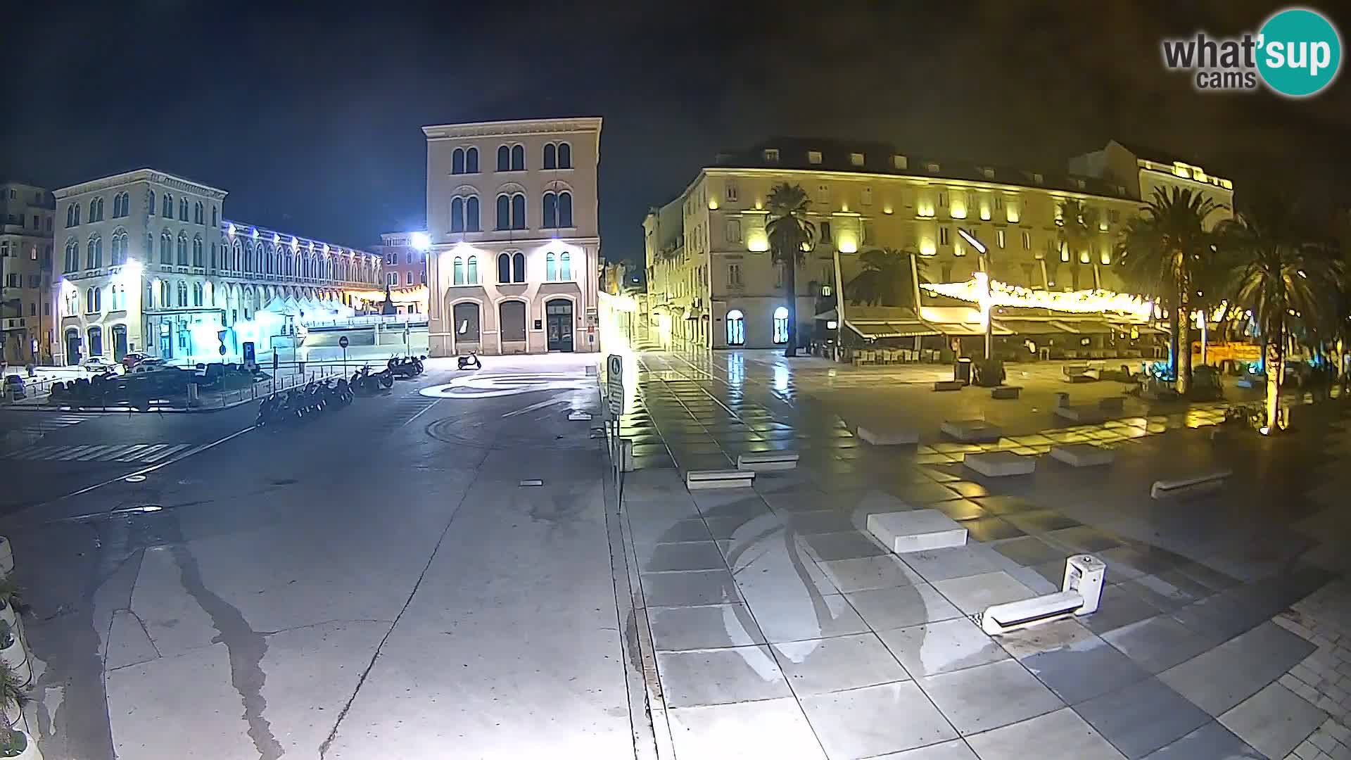 Webcam Split Riva – Prokurative | Trg Republike