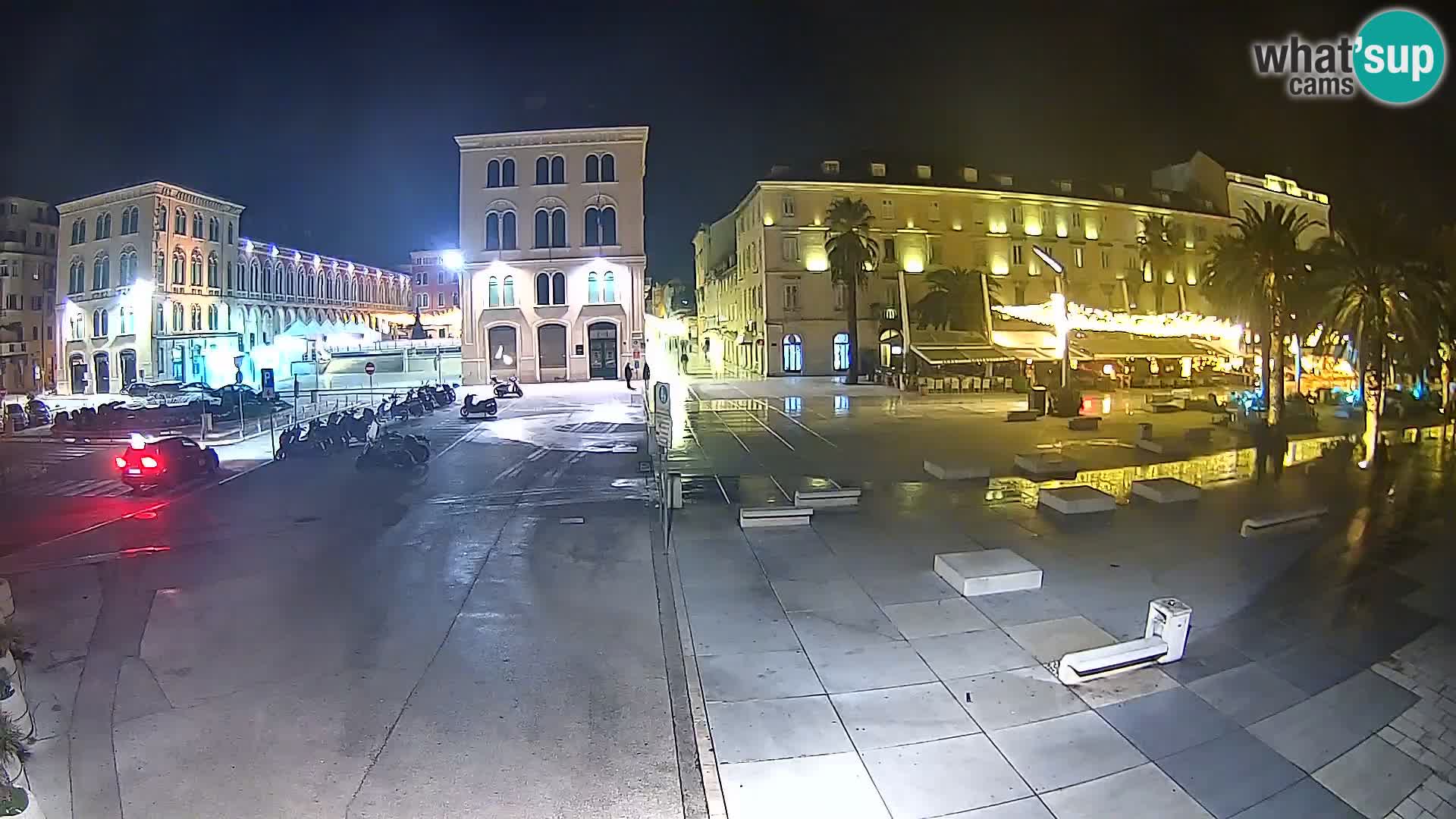 Webcam Split Riva – Prokurative | Trg Republike