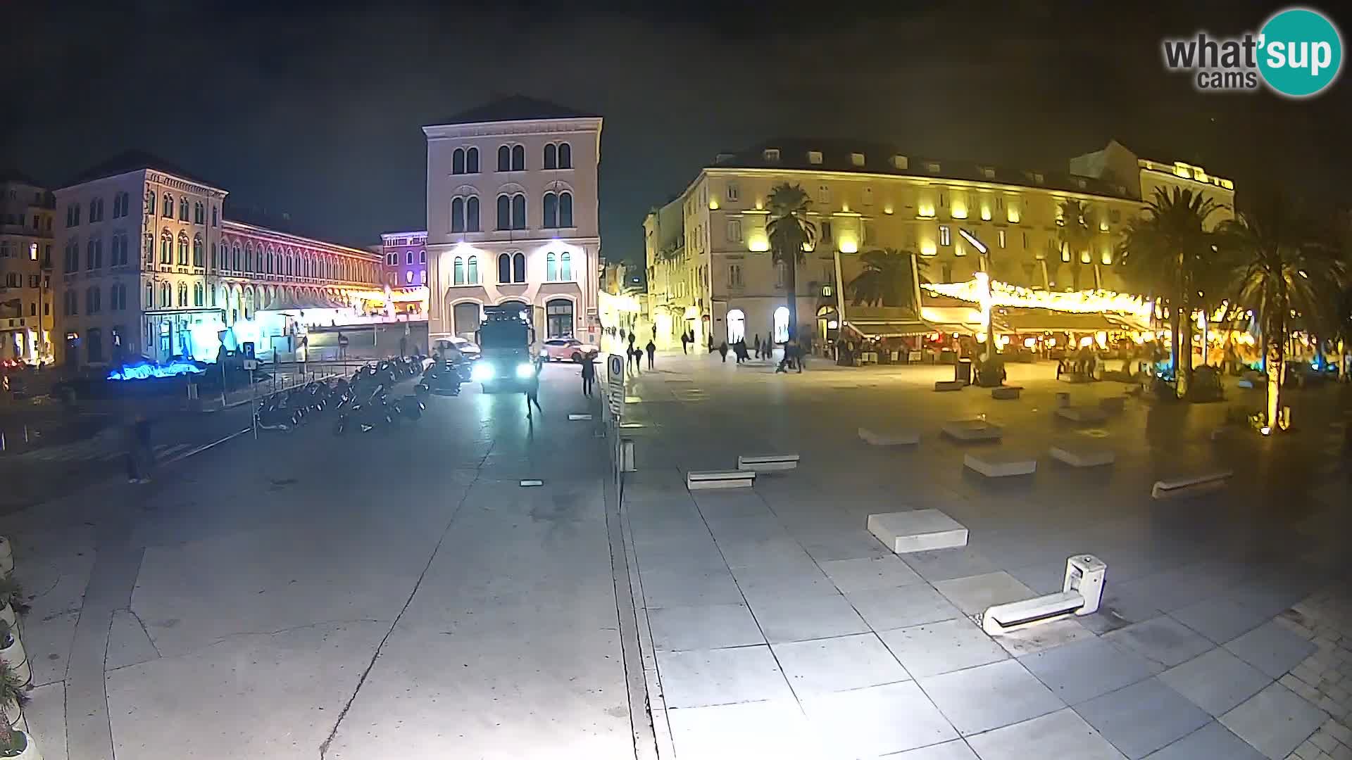 Webcam Split Riva – Prokurative | Trg Republike