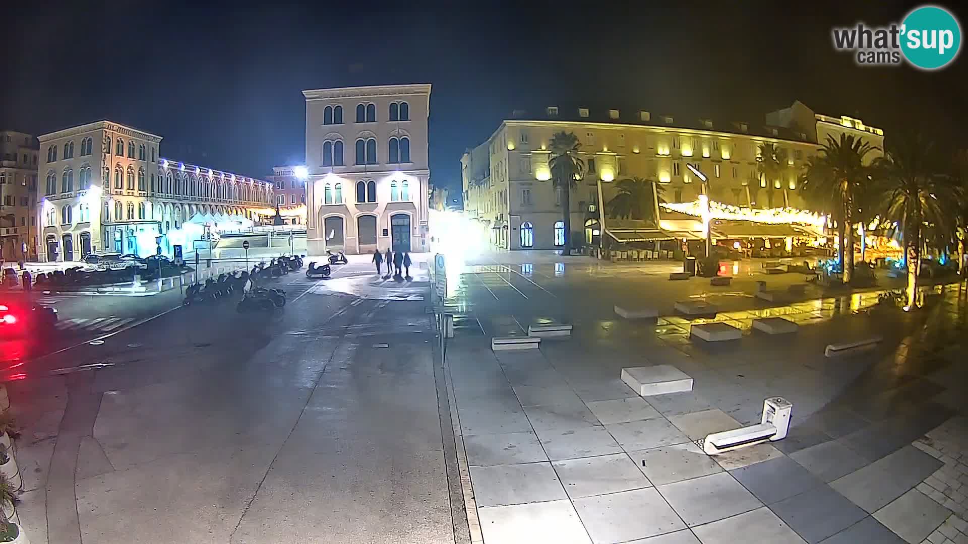 Webcam Split Riva – Prokurative | Trg Republike