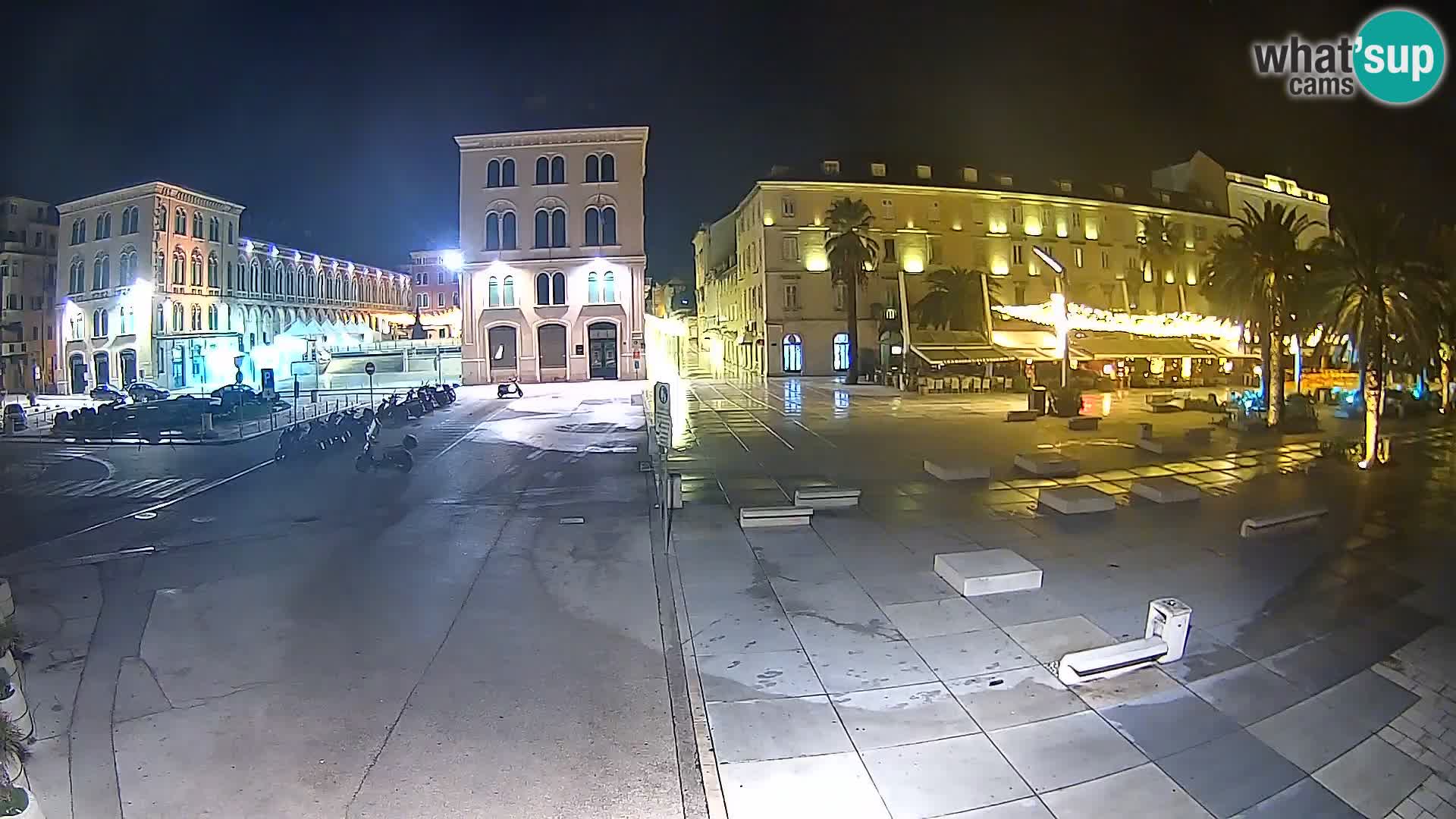 Webcam Split Riva – Prokurative | Trg Republike