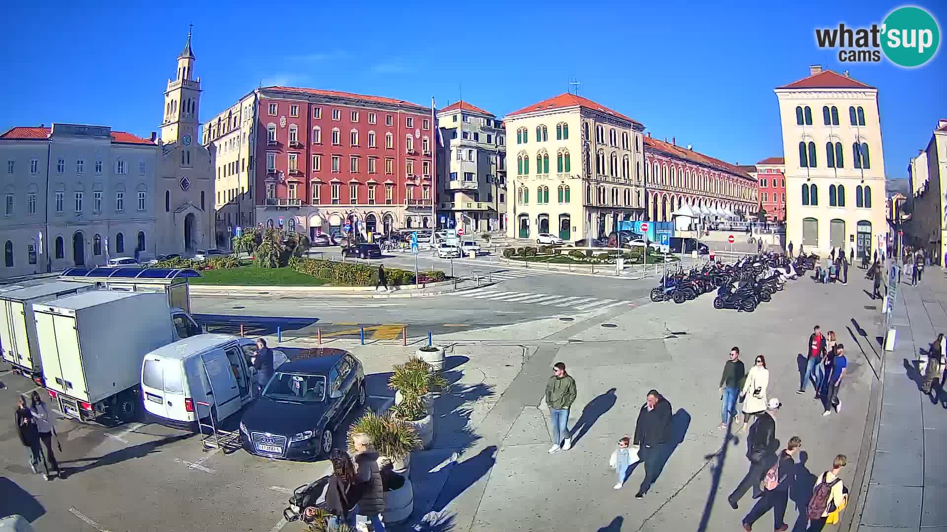Webcam Split Riva – Prokurative | Trg Republike